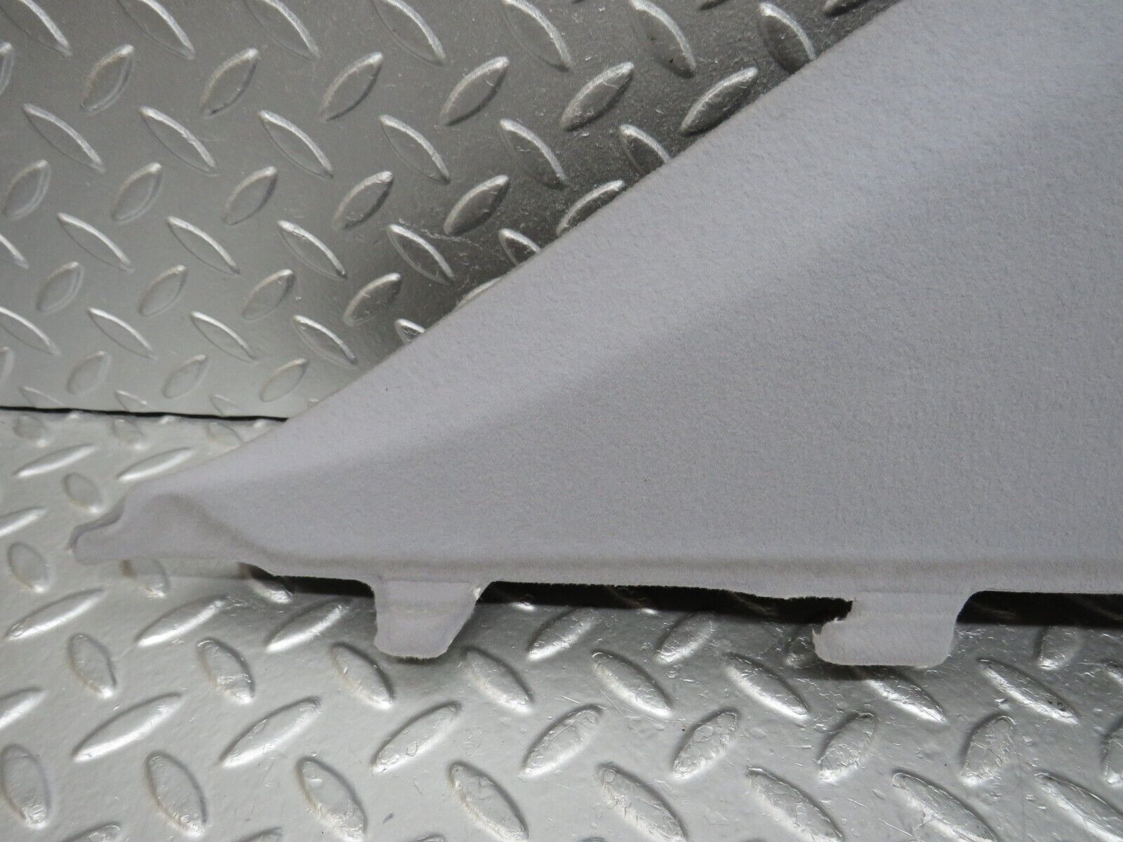 34797 Mercedes-Benz W210 320E C Pillar Cover Panel Left Side Grey 2106907140