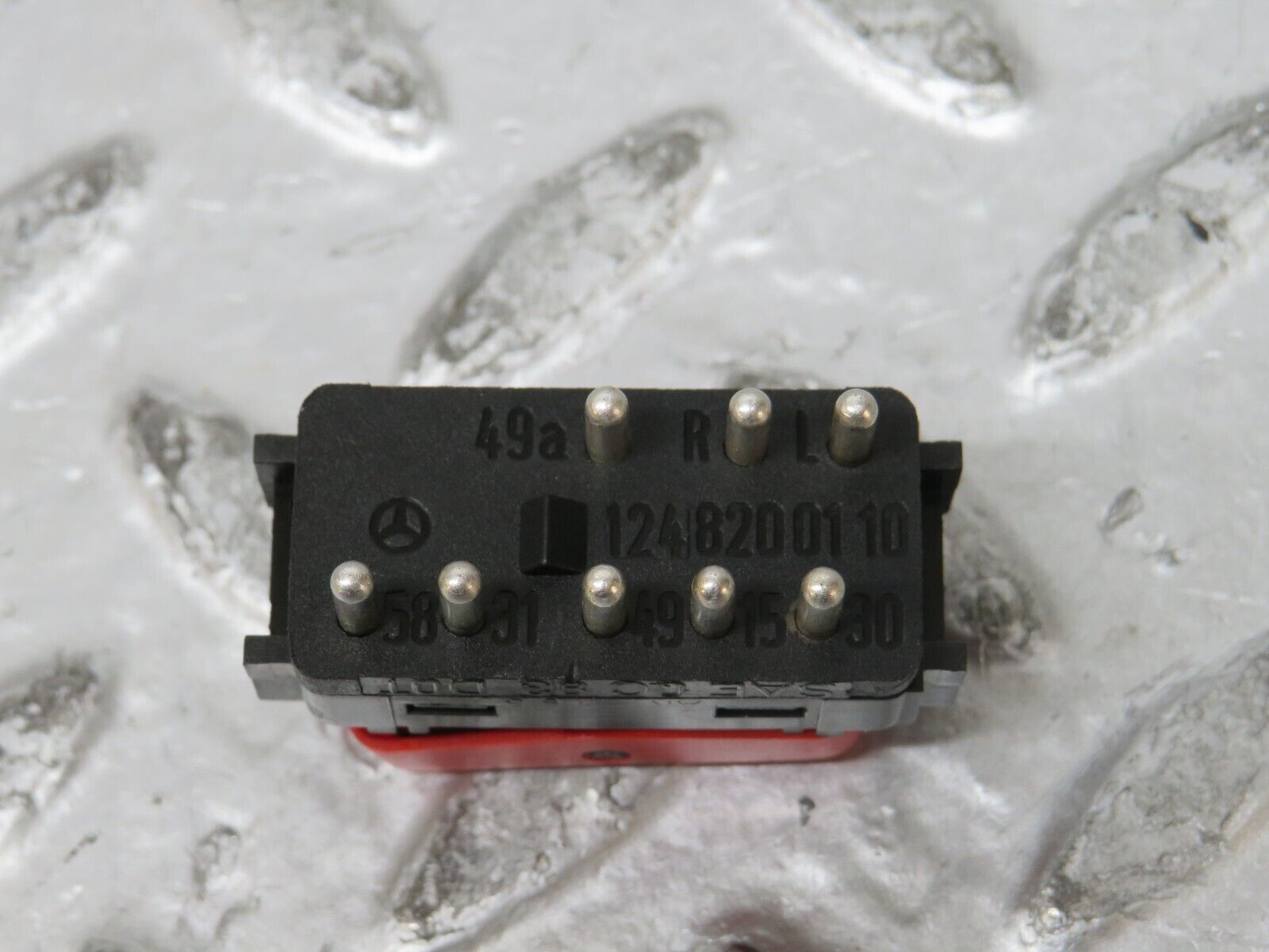 27556 Mercedes-Benz S124 300TE Wagon Hazard Warning Light Switch 1248200110