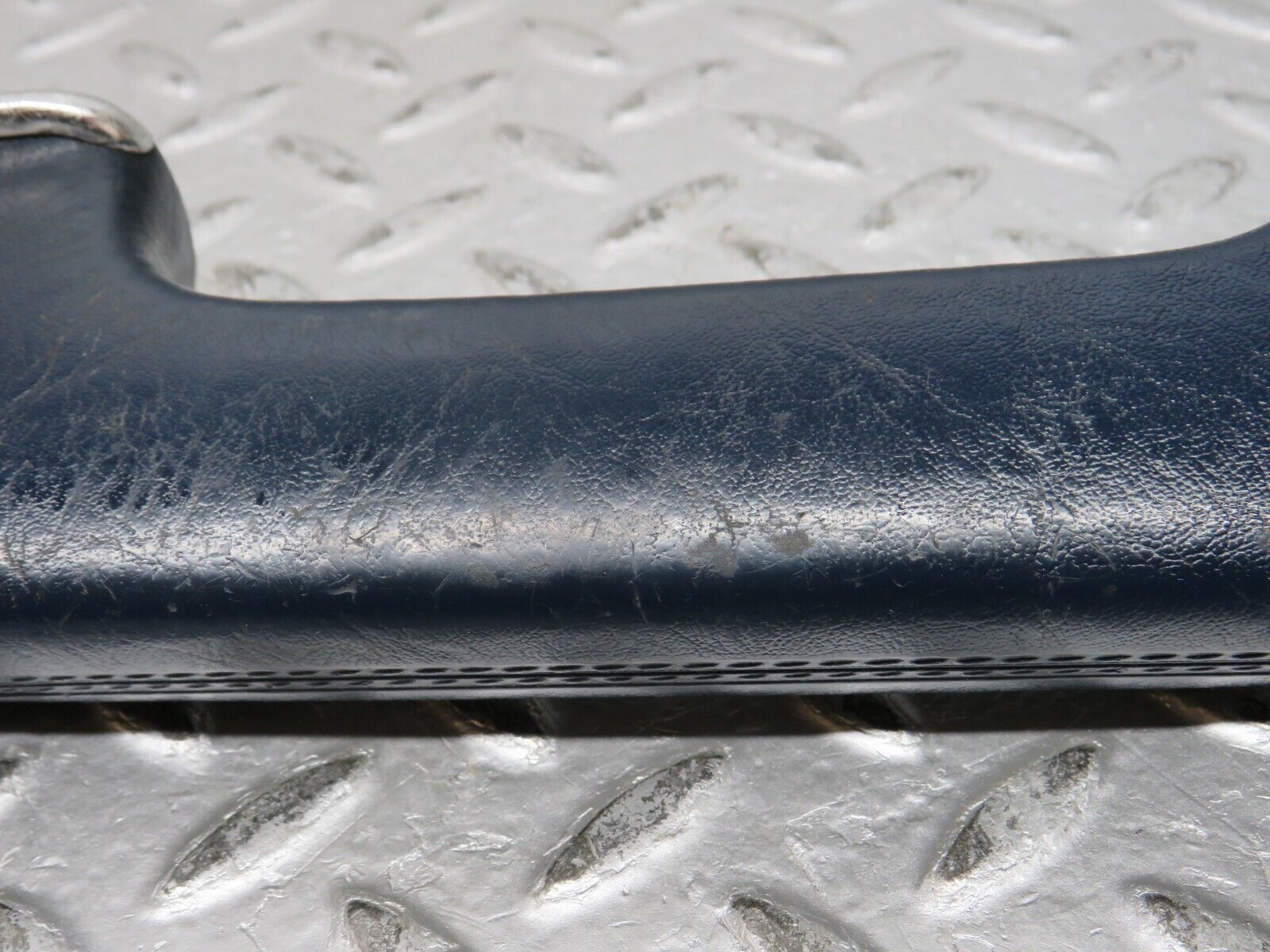 31980 Mercedes-Benz W123 230E Front Right Interior Door Handle 1239702001