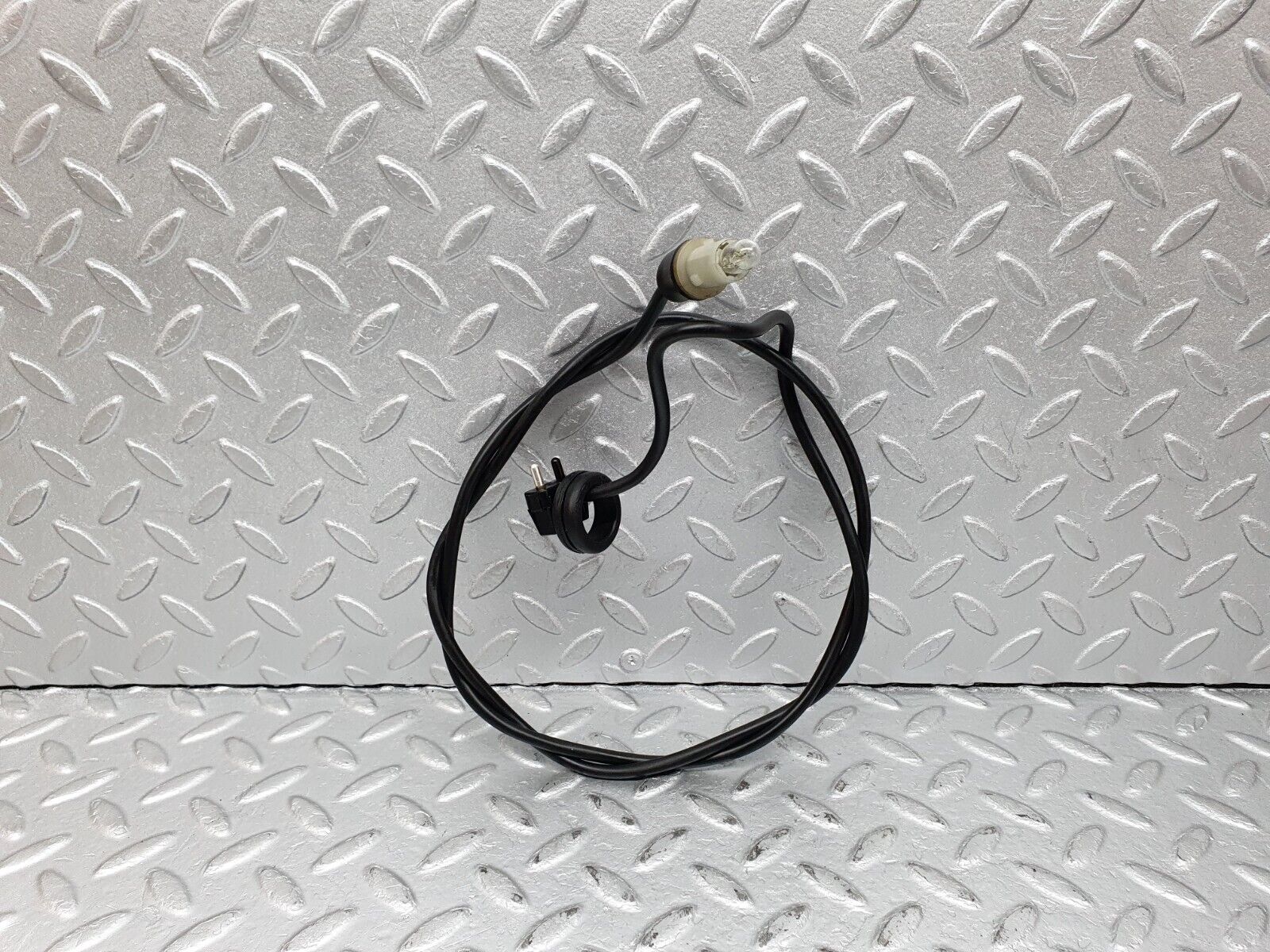 41089 Mercedes-Benz W126 300SE Front Wing Indicator Cable Wire 1249971881