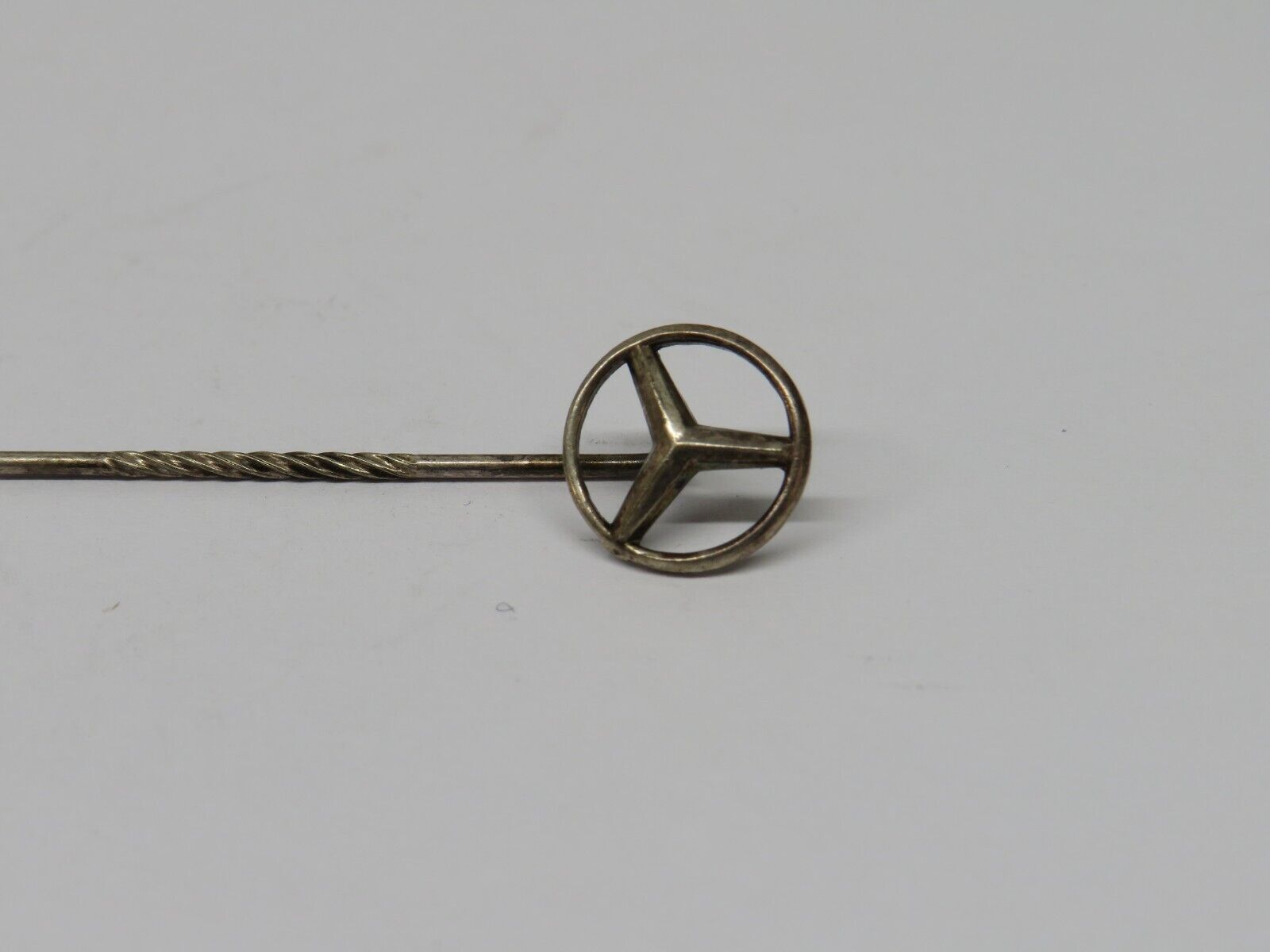 37505 Mercedes-Benz Vintage Lapel Pin Badge
