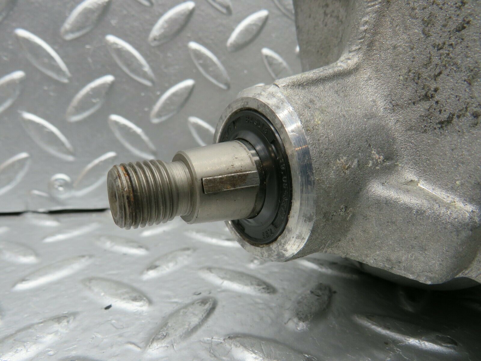 24116 Mercedes-Benz W123 280E Power Steering Pump 7672900448 1264601380