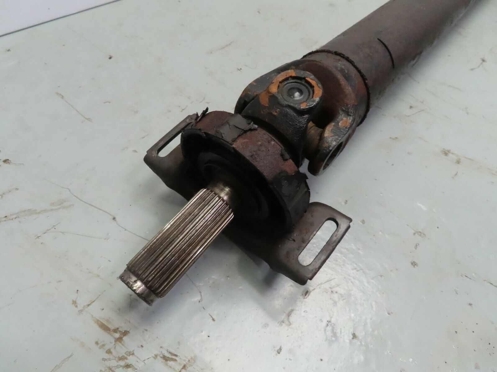 7182 Mercedes-Benz C107 350SLC Coupe Cardan Shaft Prop Shaft