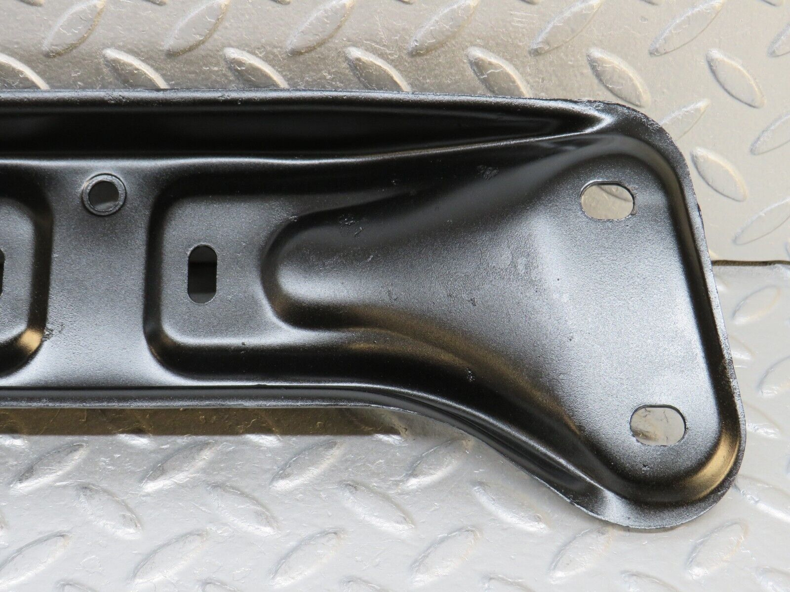 38491 Mercedes-Benz R129 280SL Coupe Gearbox Mount Bracket