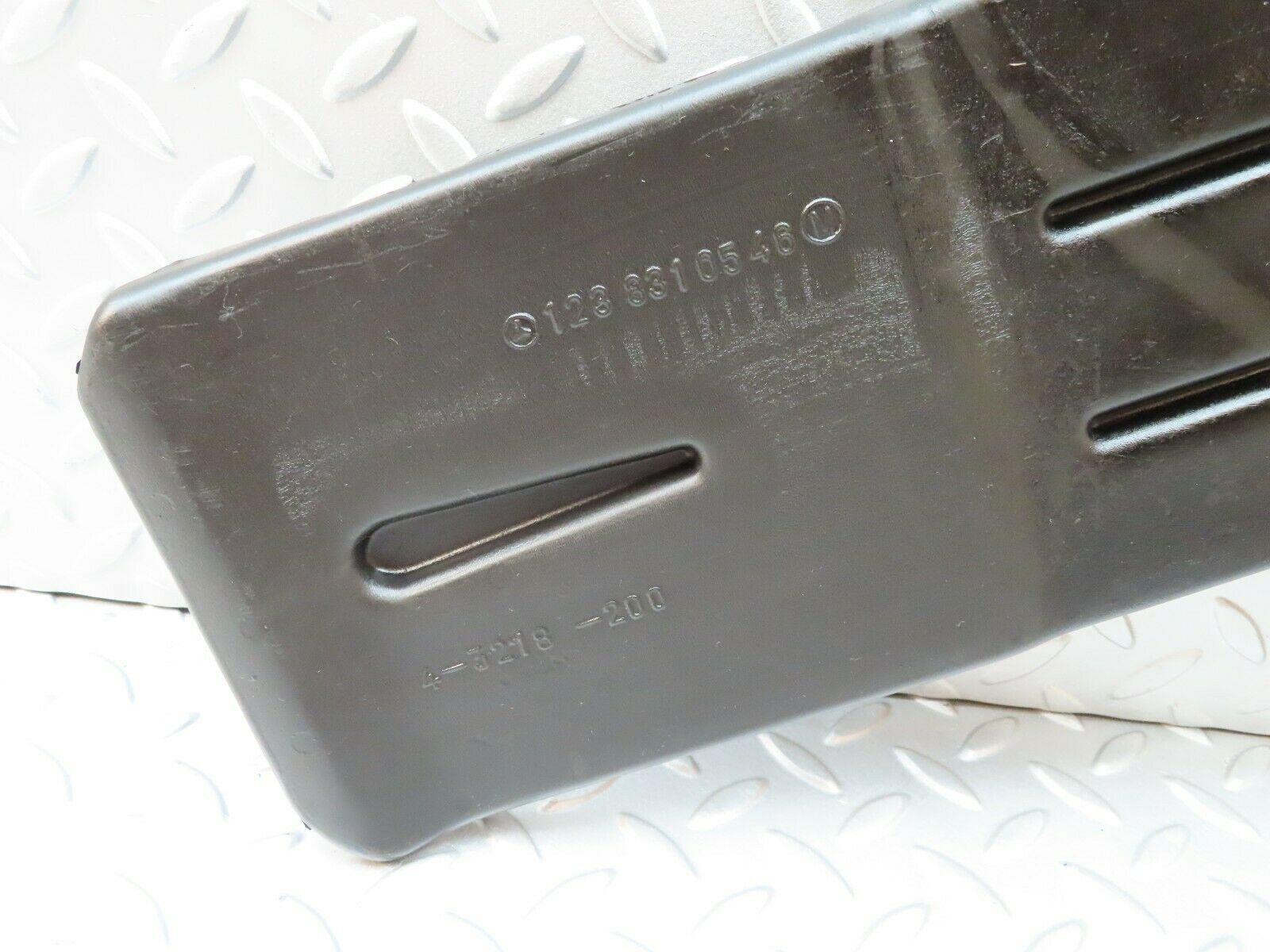 4331 Mercedes-Benz W123 230E Air Duct Heater Ventilation Left 1238310546