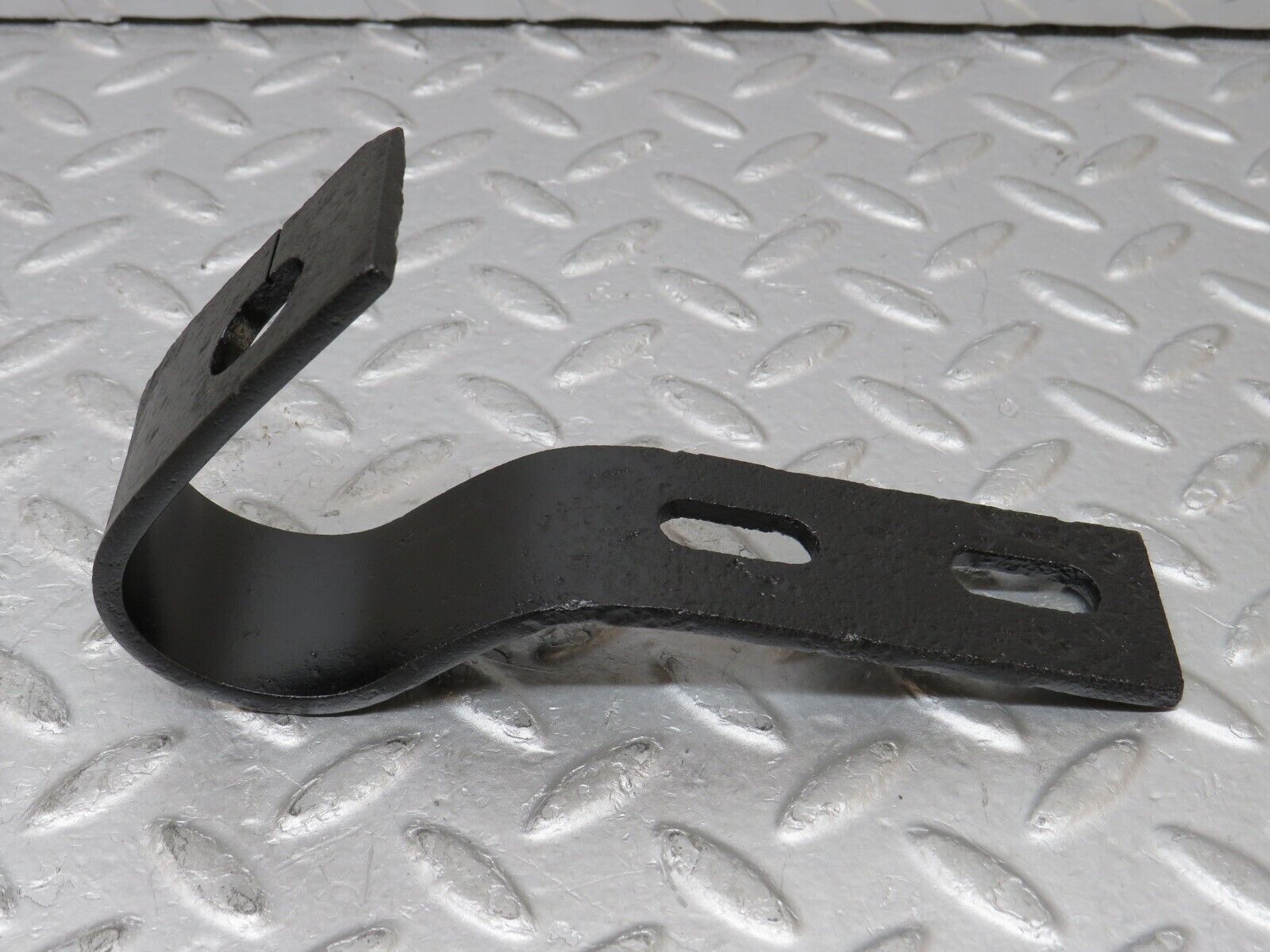 35709 Mercedes-Benz W108 Front Bumper Bracket Left Side