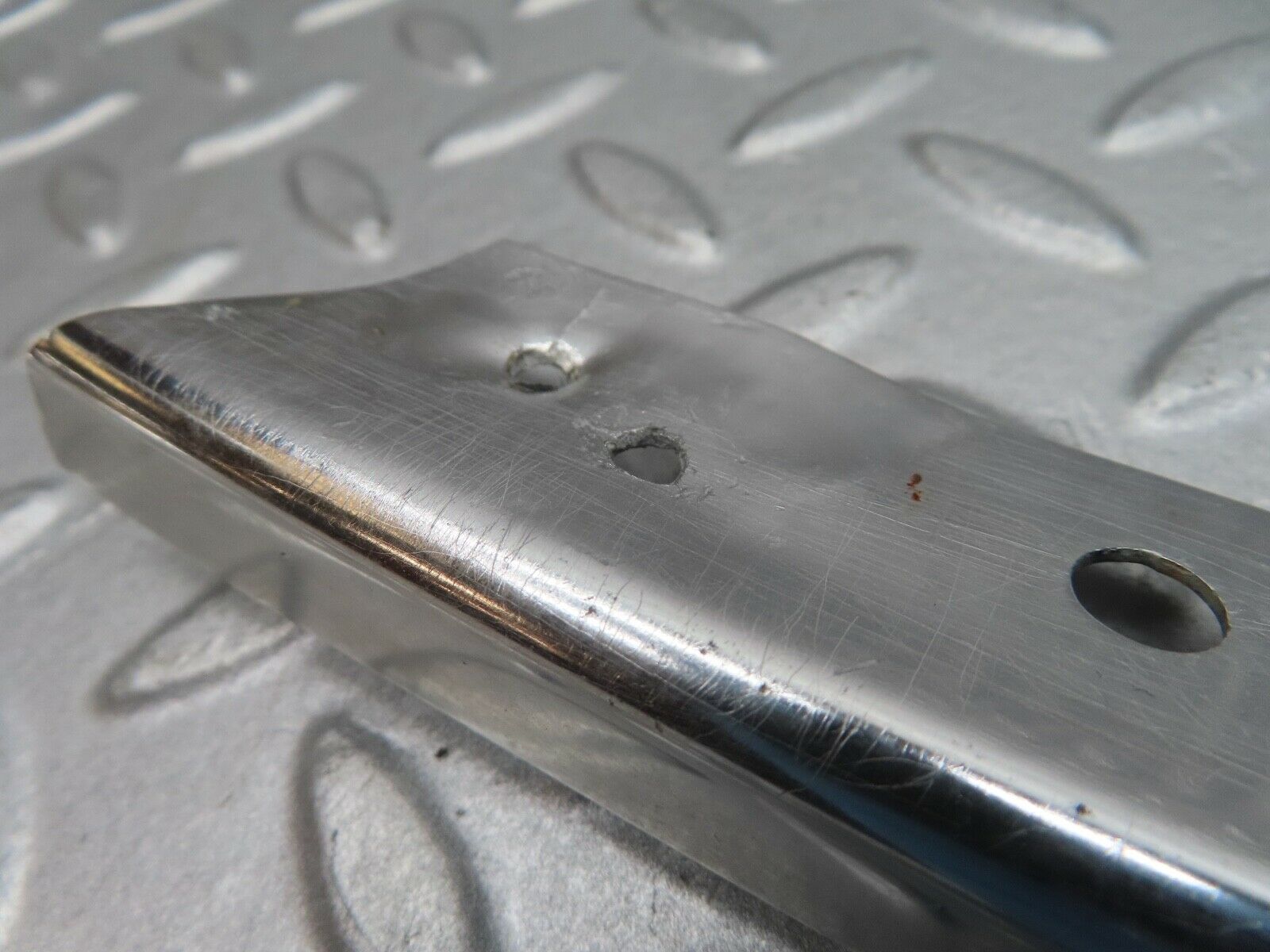 16759 Mercedes-Benz C107 380SLC Roof Chrome Moulding Trim Right Side