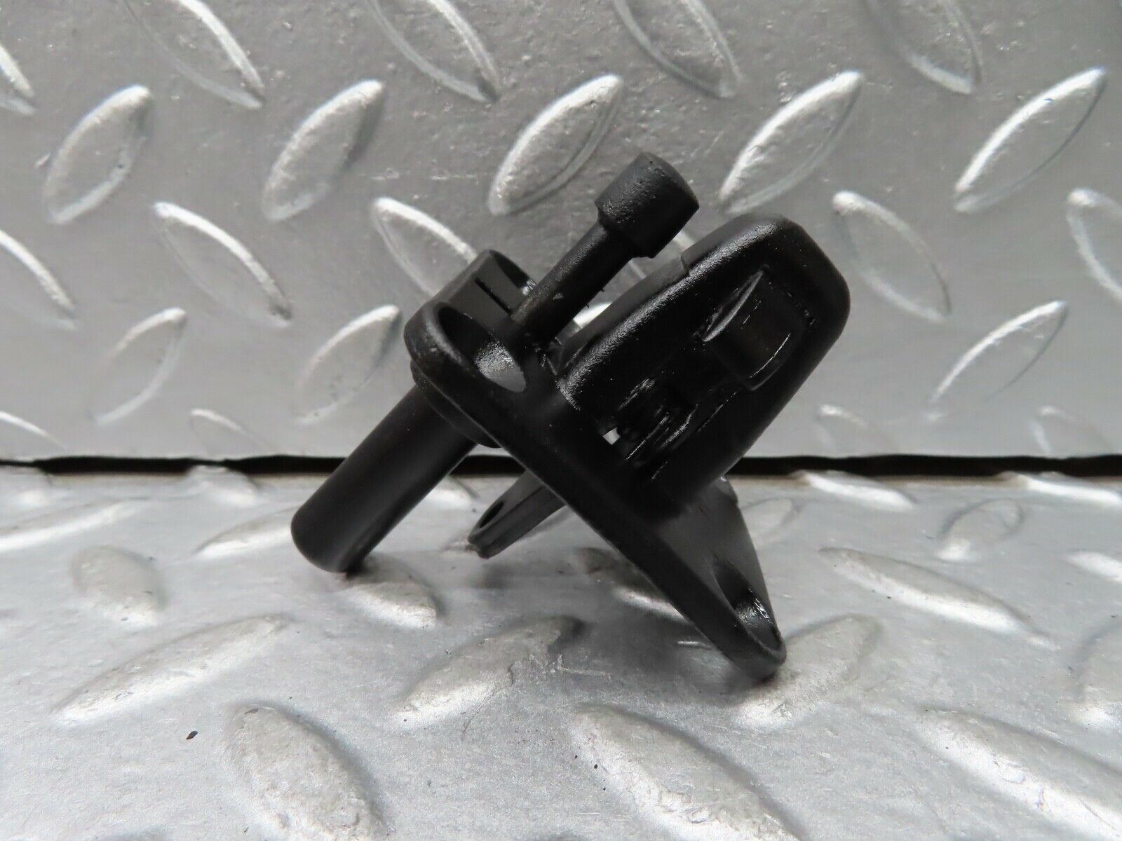 20371 Mercedes-Benz W114 280CE Coupe Bonnet Lock Catch