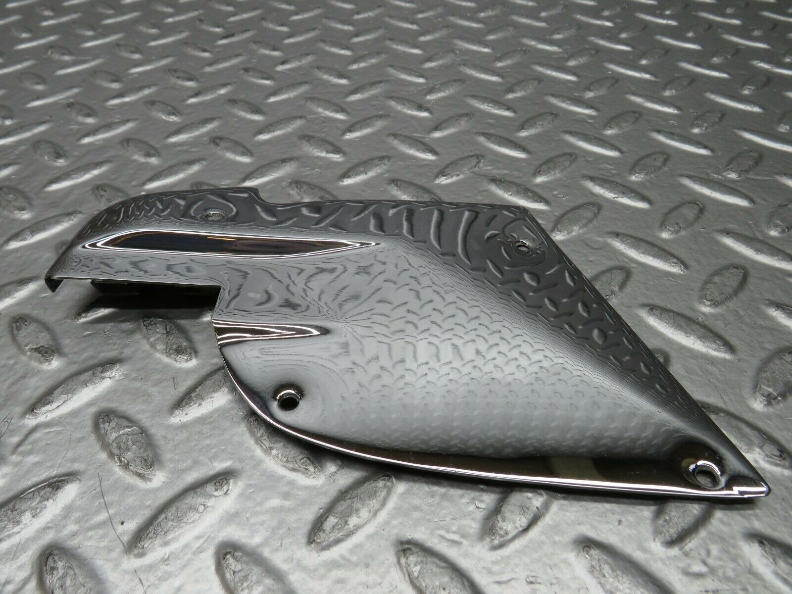 22745 Mercedes-Benz C107 450SLC Coupe B Pillar Chrome Cover Plate Right Side