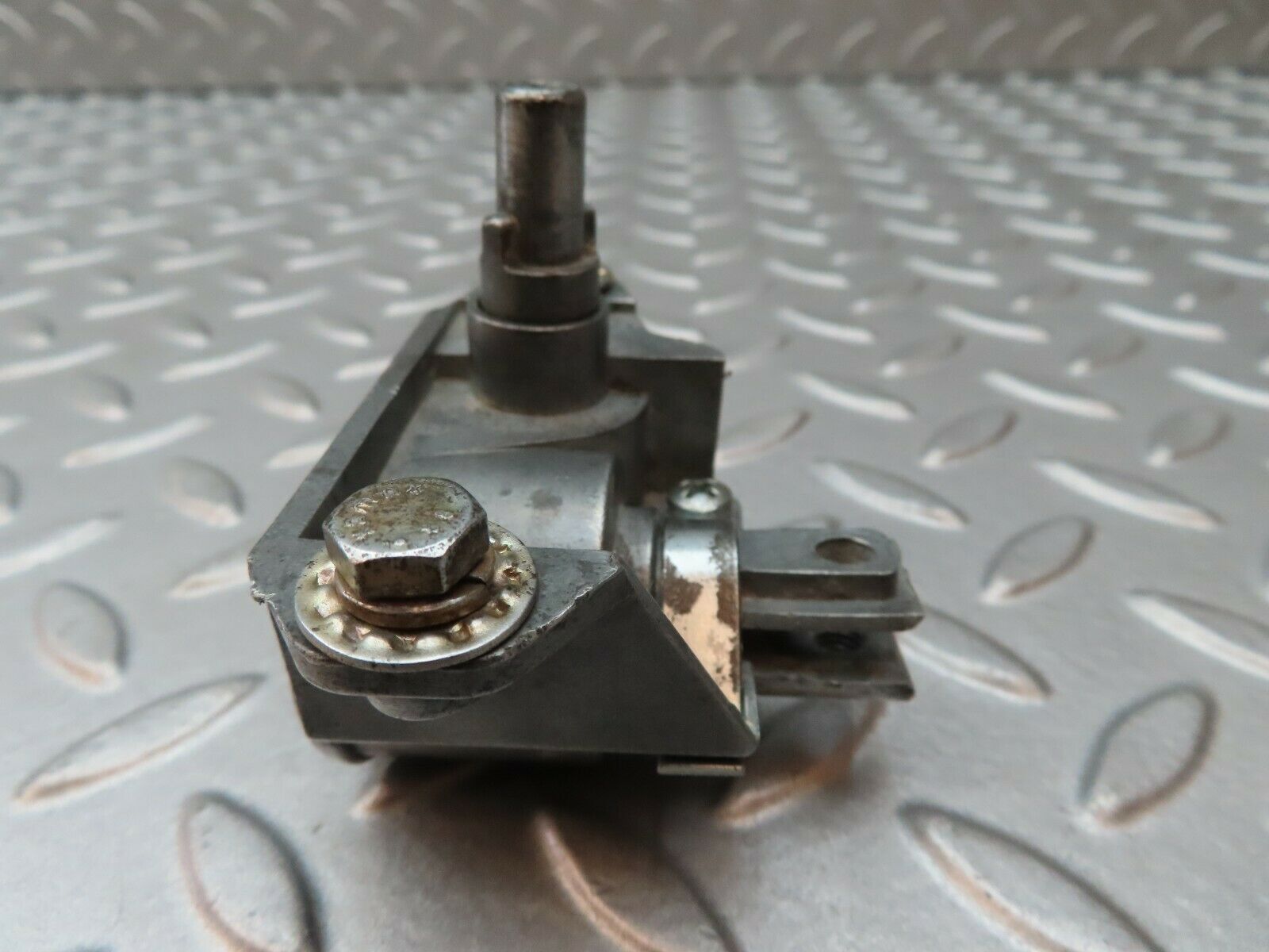 4759 Mercedes-Benz W114 280CE Coupe Vent Window Regulator Right