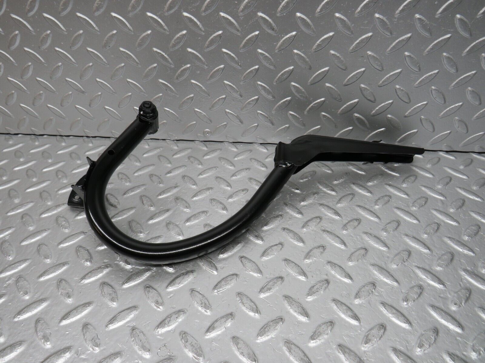 31661 Mercedes-Benz W201 190LE 1.8L Trunk Lid Hinge Right Side