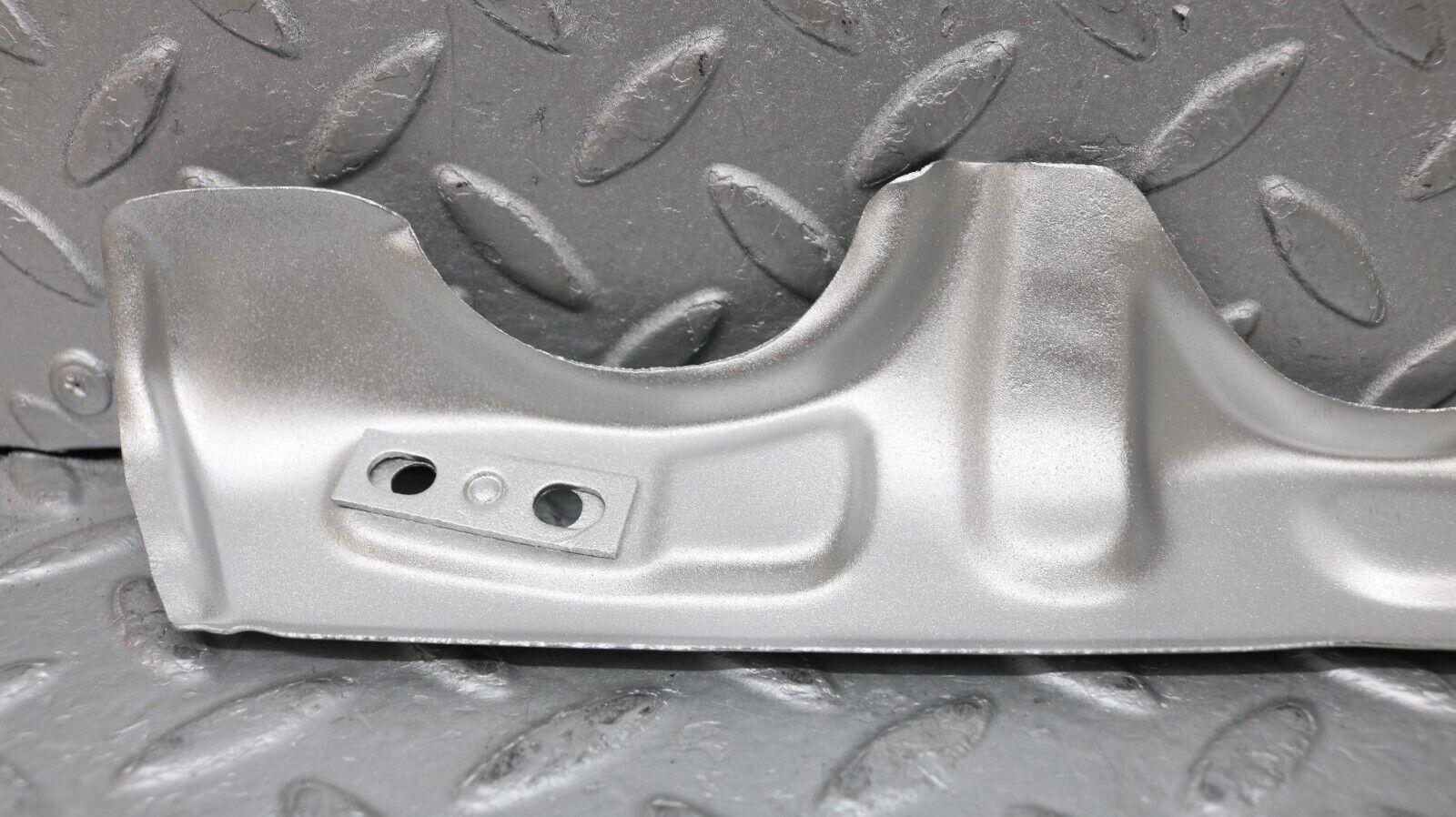 37238 Mercedes-Benz C126 420SEC Coupe Exhaust Manifold Heat Shield