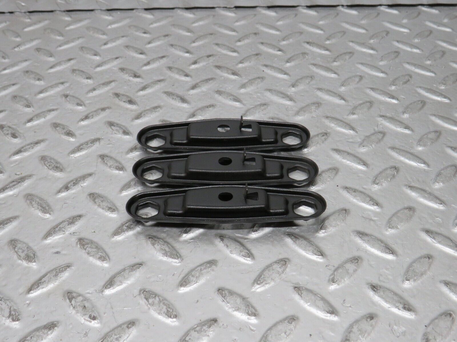 28086 Mercedes-Benz W123 280E Fuel Injector Bracket