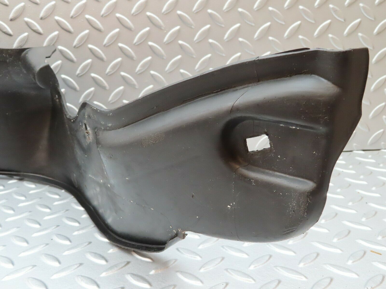 3985 Mercedes-Benz S123 200T Wagon Front Right Plastic Inner Fender Wing 1238840635