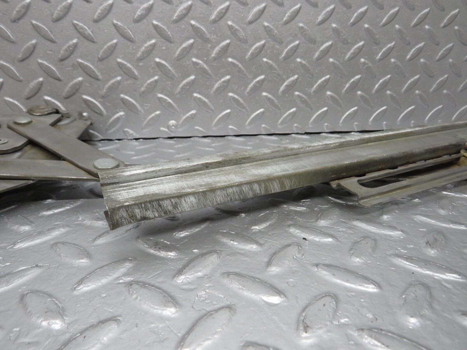 40358 Mercedes-Benz W110 230 Front Left Manual Window Regulator