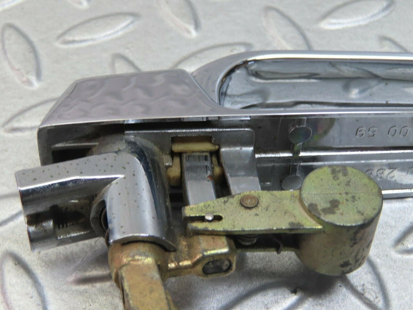 8751 Mercedes-Benz W116 Chrome Door Handle Rear Right 1167600059