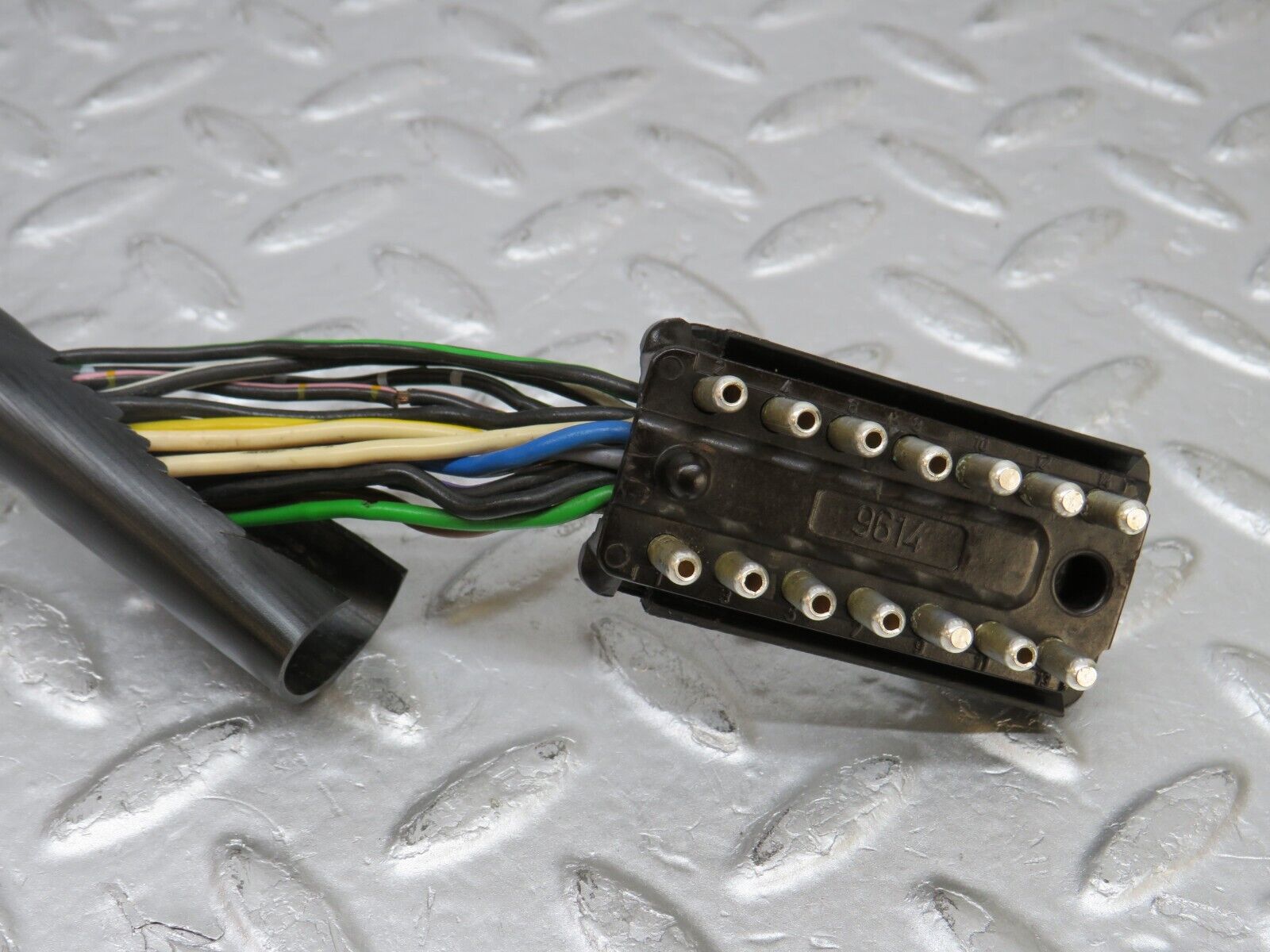 36067 Mercedes-Benz W126 420SE Indicator Wiper Stalk