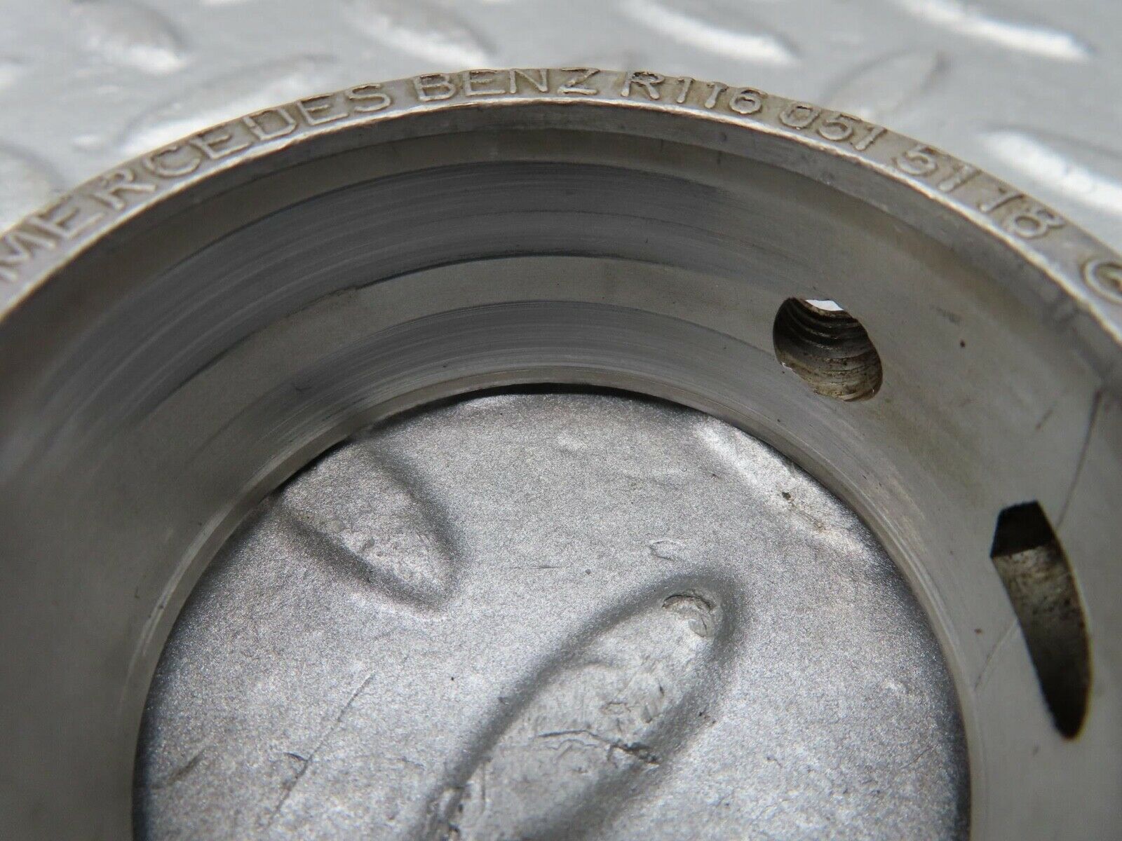 16715 Mercedes-Benz C107 380SLC Camshaft Tower Bearing 1160515118