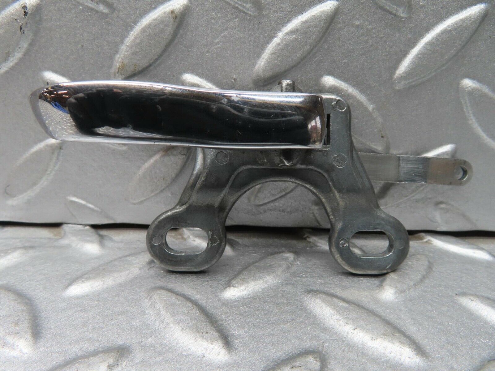 13046 Mercedes-Benz W111 220S Right Interior Door Handle 1107660419