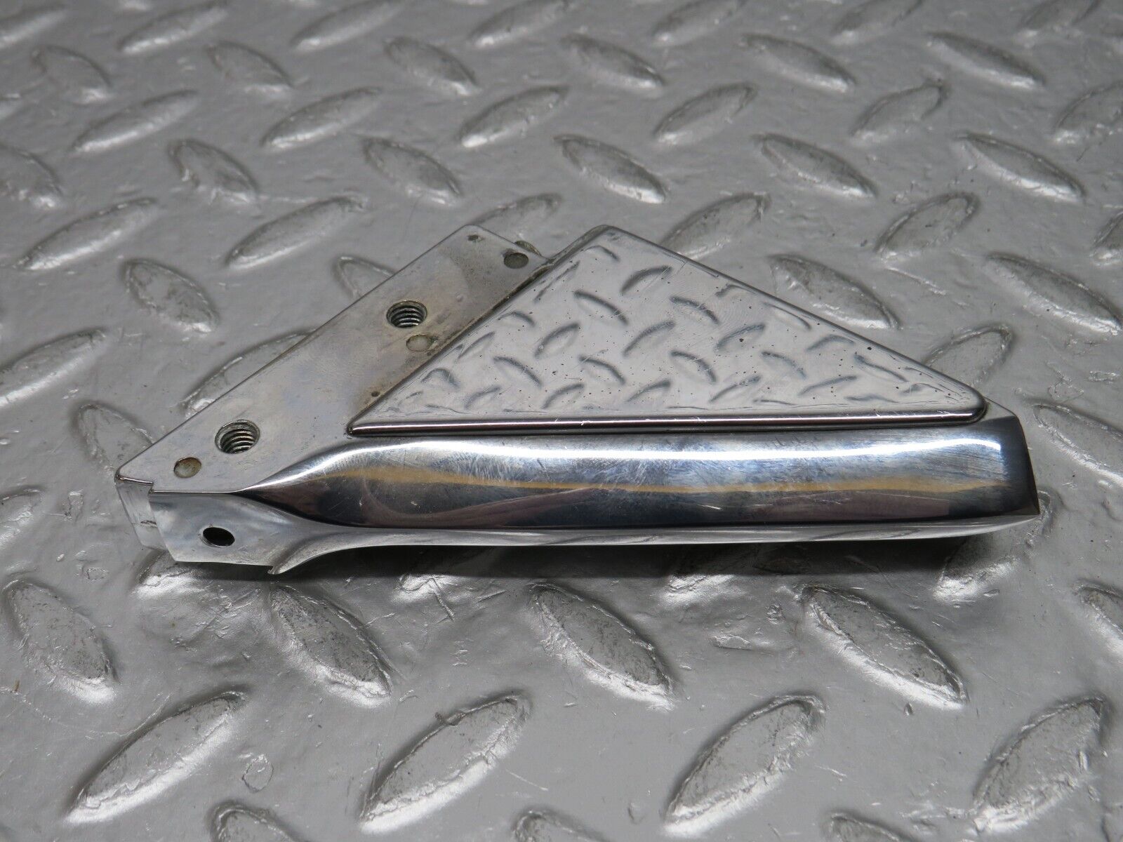 0703 Mercedes-Benz C107 350SLC Coupe Left Wing Mirror Triangle Chrome Bracket