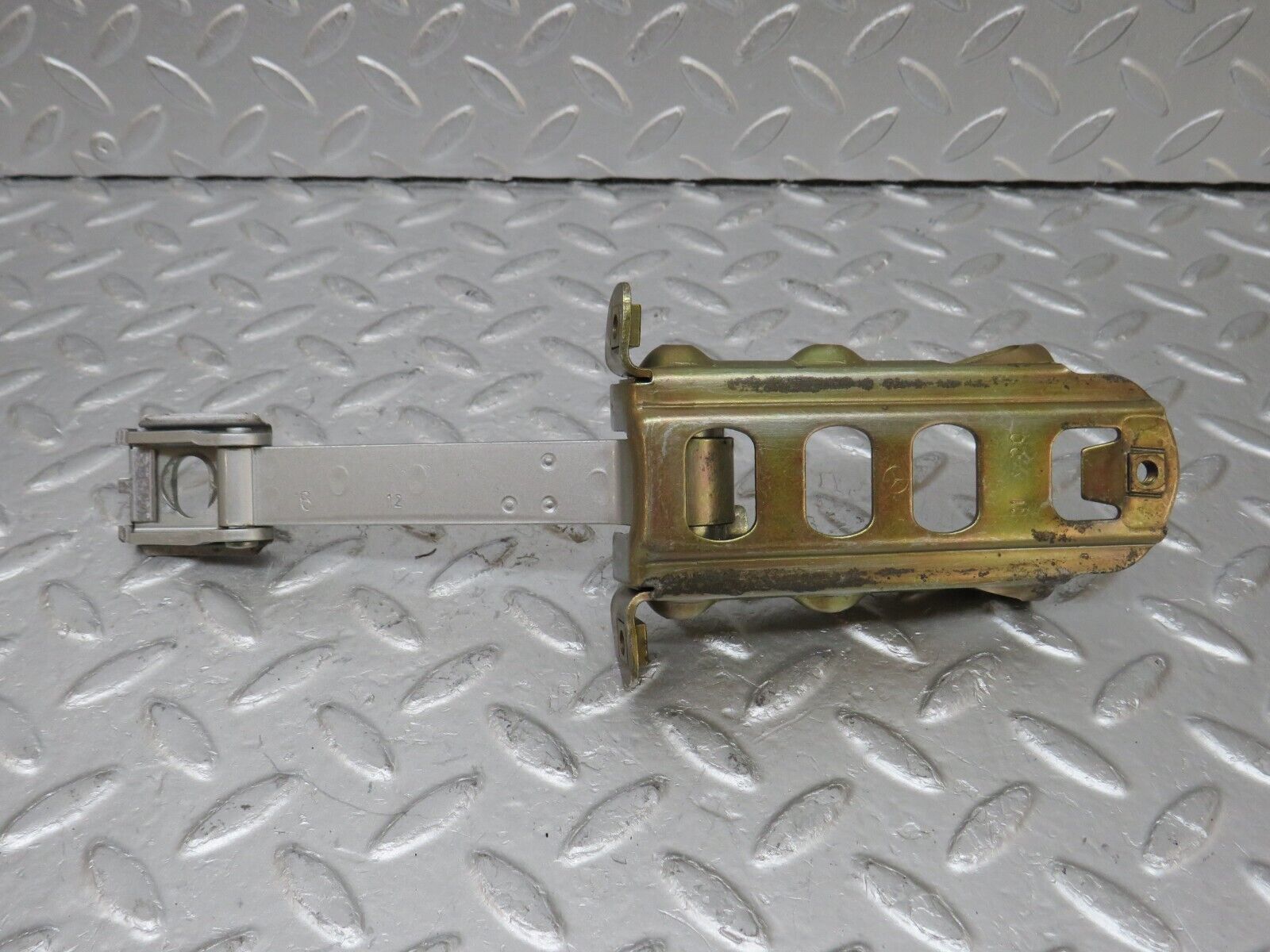 34691 Mercedes-Benz W210 320E Door Safety Check Strap