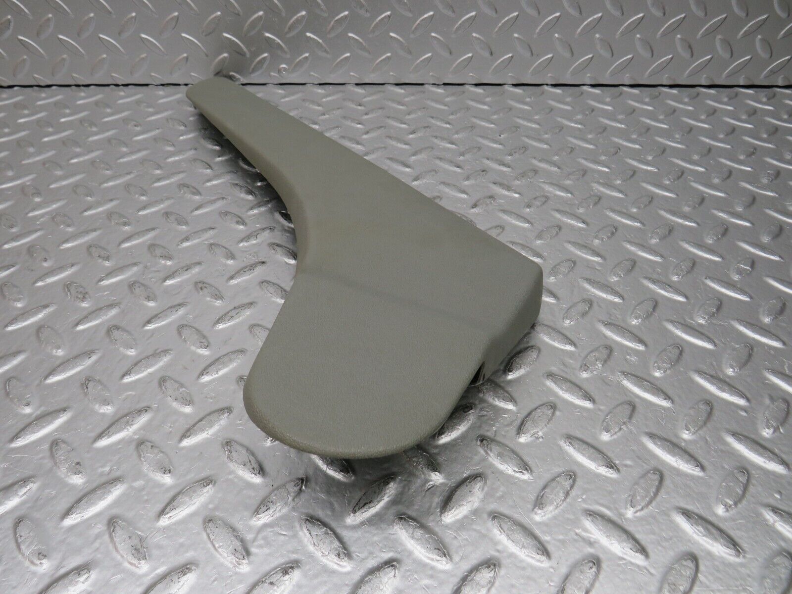 32329 Mercedes-Benz S124 300TE Front Right Electric Seat Cover Trim 1249182030