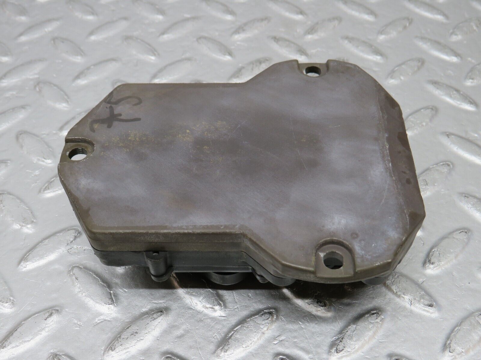 38831 Mercedes-Benz W201 190E 2.6L Ignition Control Unit Bosch 0085456332