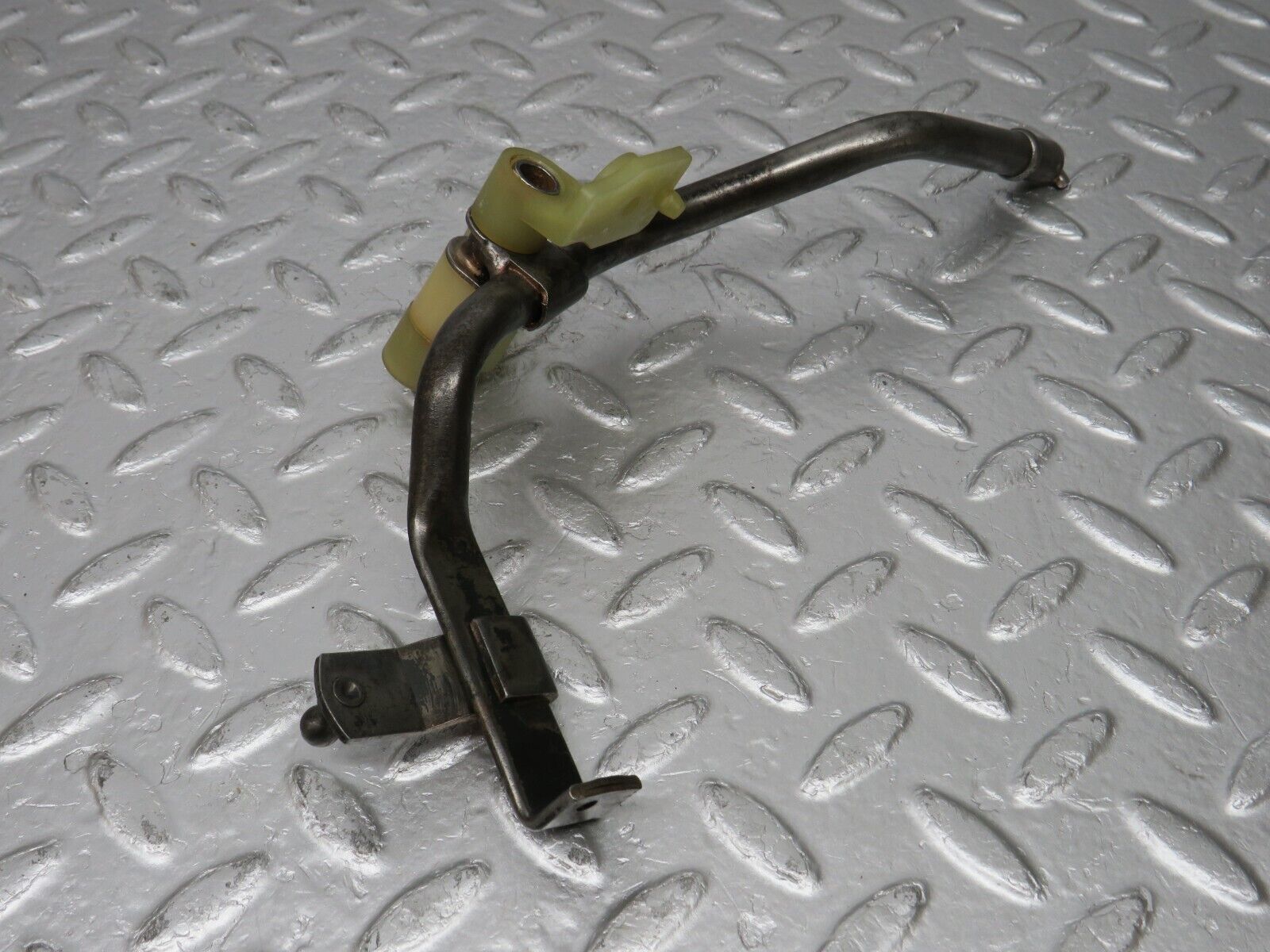 34360 Mercedes-Benz C126 380SEC Coupe Accelerator Pedal Linkage