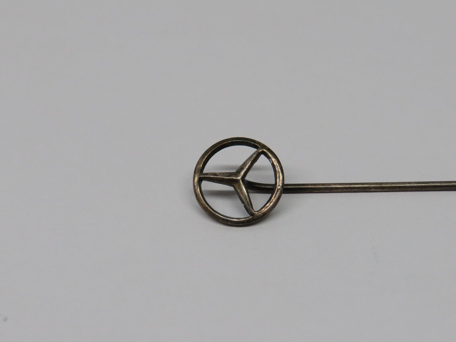 37495 Mercedes-Benz Vintage Lapel Pin Badge
