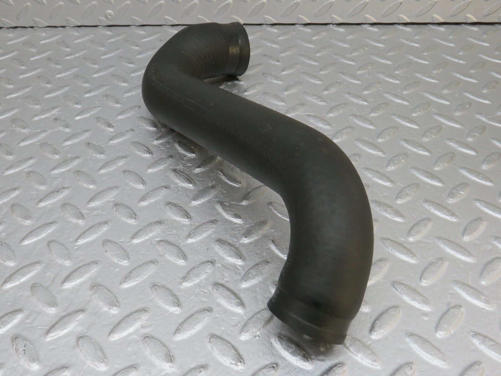 37546 Mercedes-Benz W109 300SEL Upper Radiator Hose Pipe 1165010782