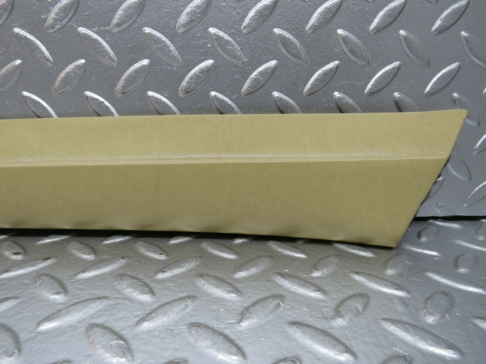 23958 Mercedes-Benz W123 280E A Pillar Cover Trim Left Side Beige