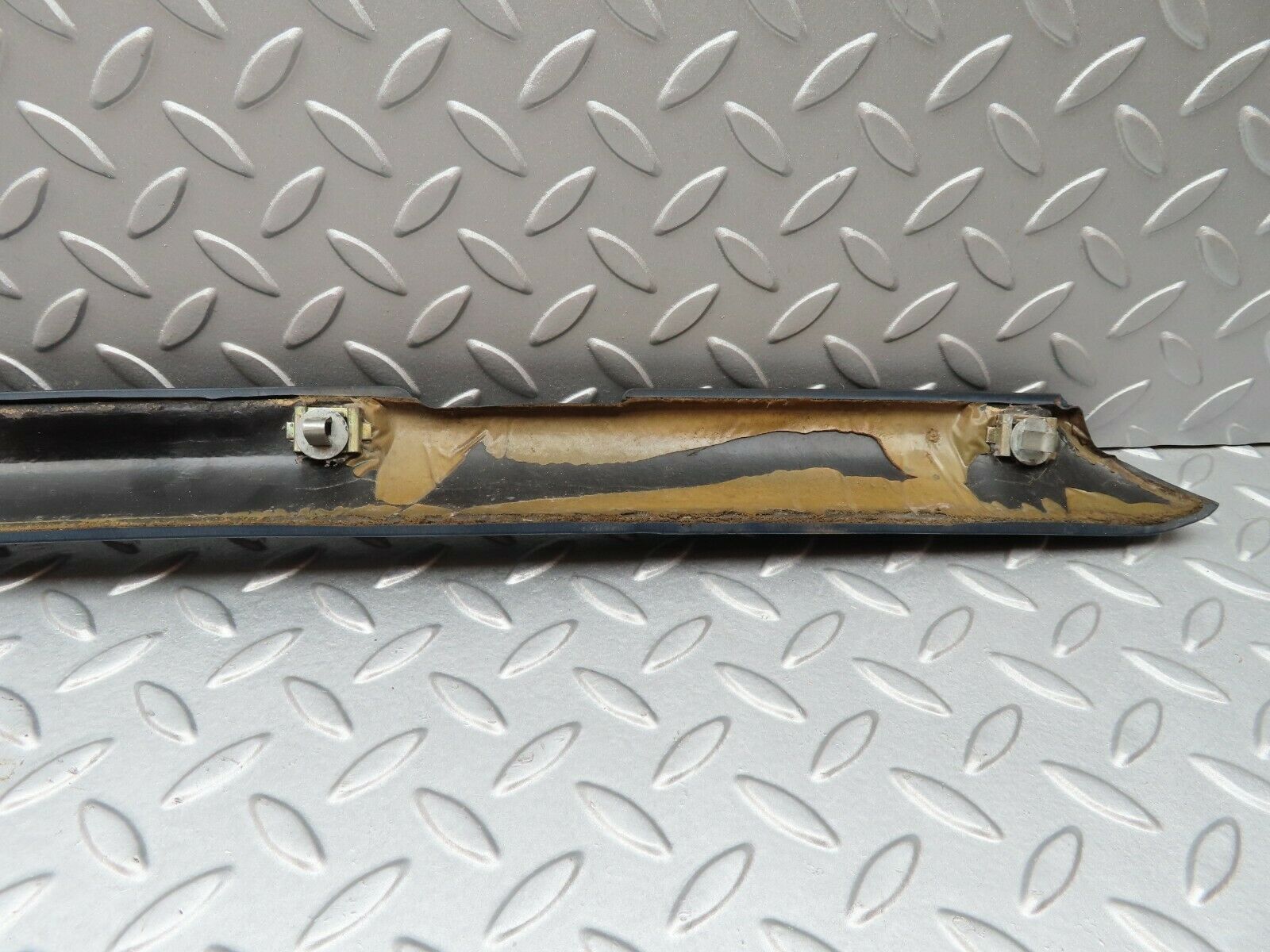 3432 Mercedes-Benz W115 220D Front Right Upper Door Panel Blue