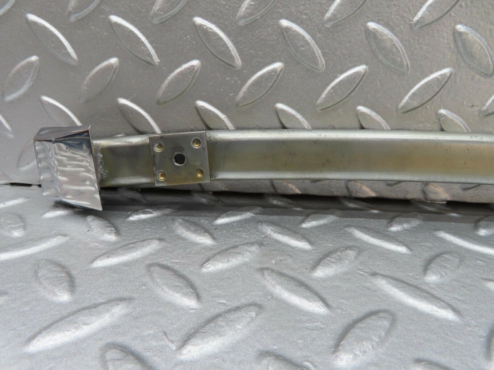 13993 Mercedes-Benz C107 280SLC Rear Right Window Channel