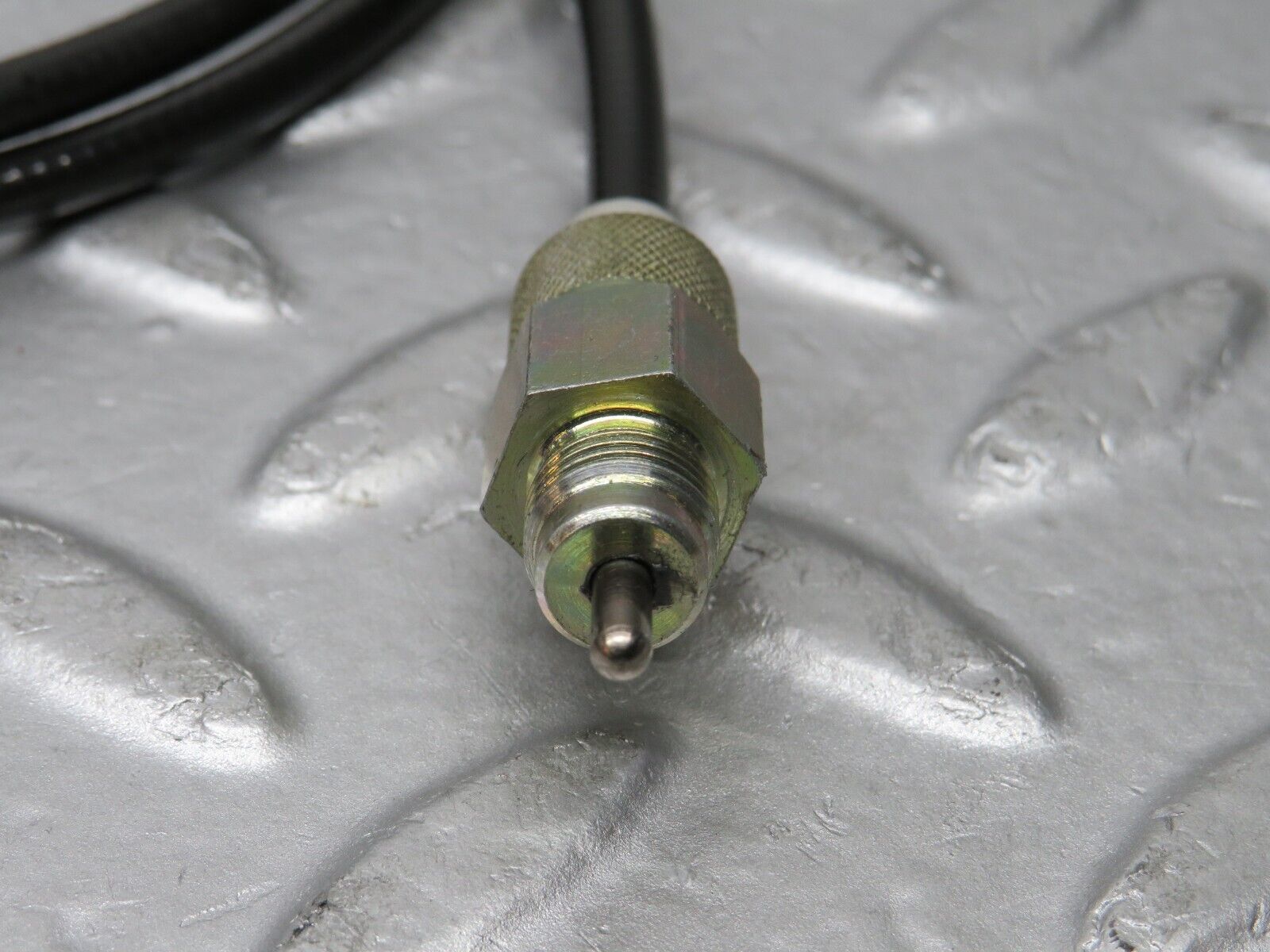 38474 Mercedes-Benz R129 280SL Coupe Steering Lock Transmission Lockout Cable 1292670264