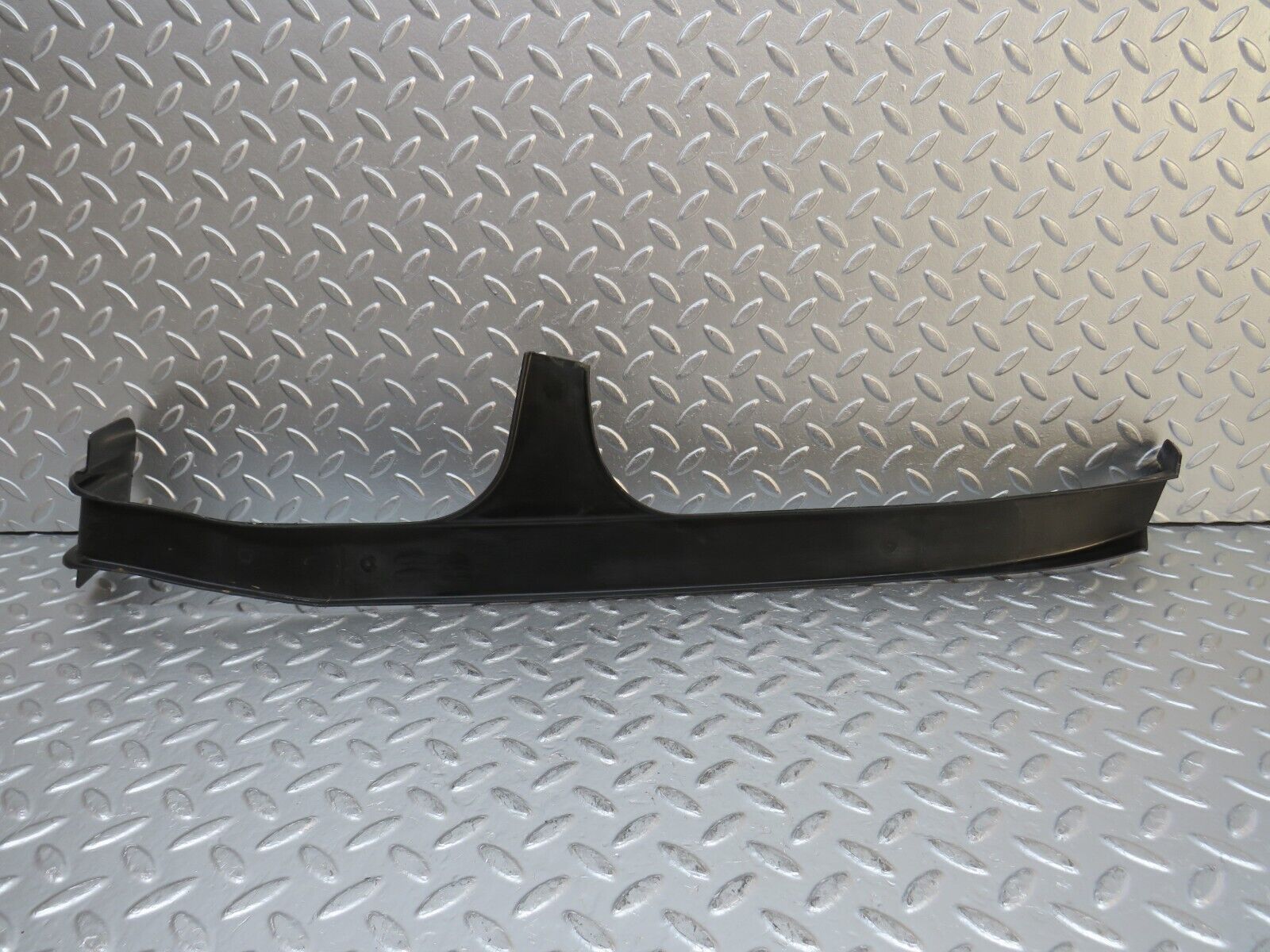 0458 Mercedes-Benz W123 230E Cable Channel Cover 1238210236