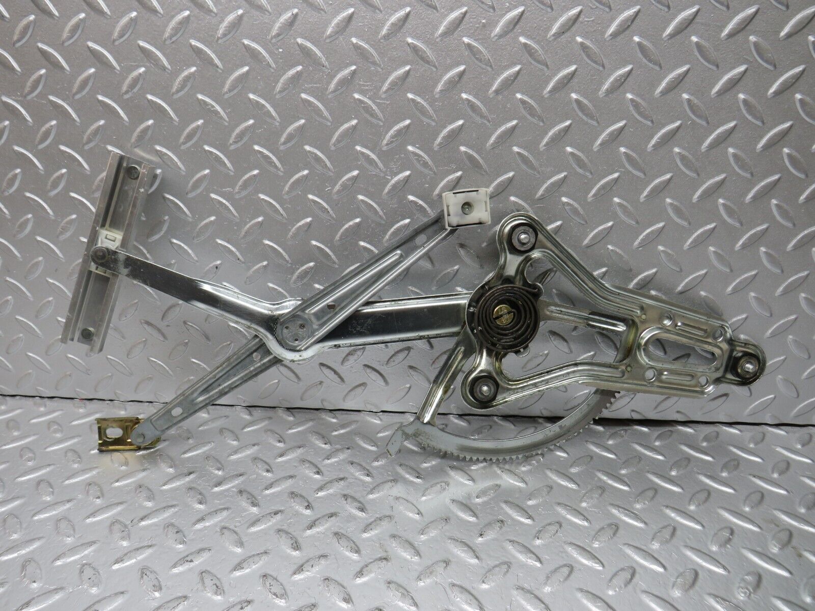 33954 Mercedes-Benz W124 260E Front Left Power Window Regulator