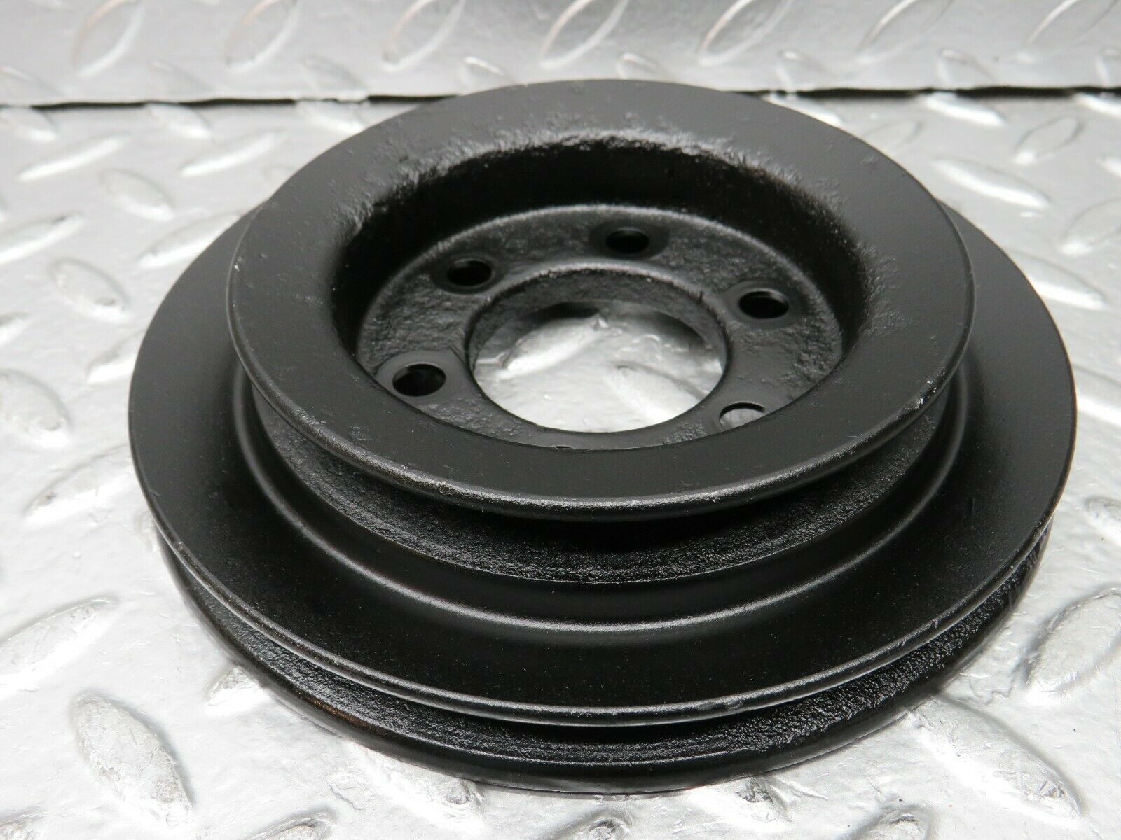 24159 Mercedes-Benz W123 280E Crankshaft Pulley 1100320904