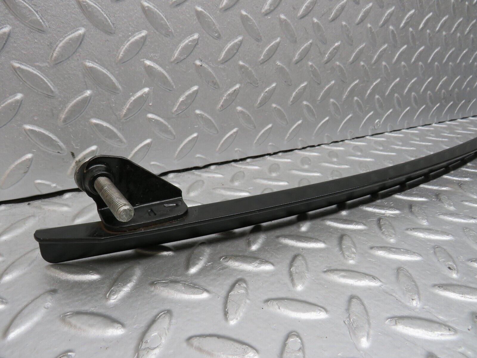 39660 Mercedes-Benz R129 320SL Coupe Left Door Front Window Channel