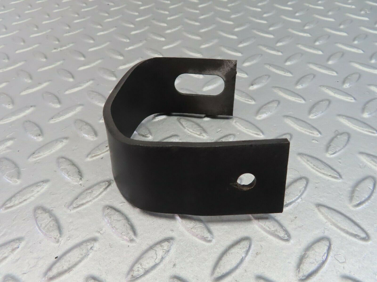 9962 Mercedes-Benz C123 230CE Coupe Front Bumper Holder Bracket Left