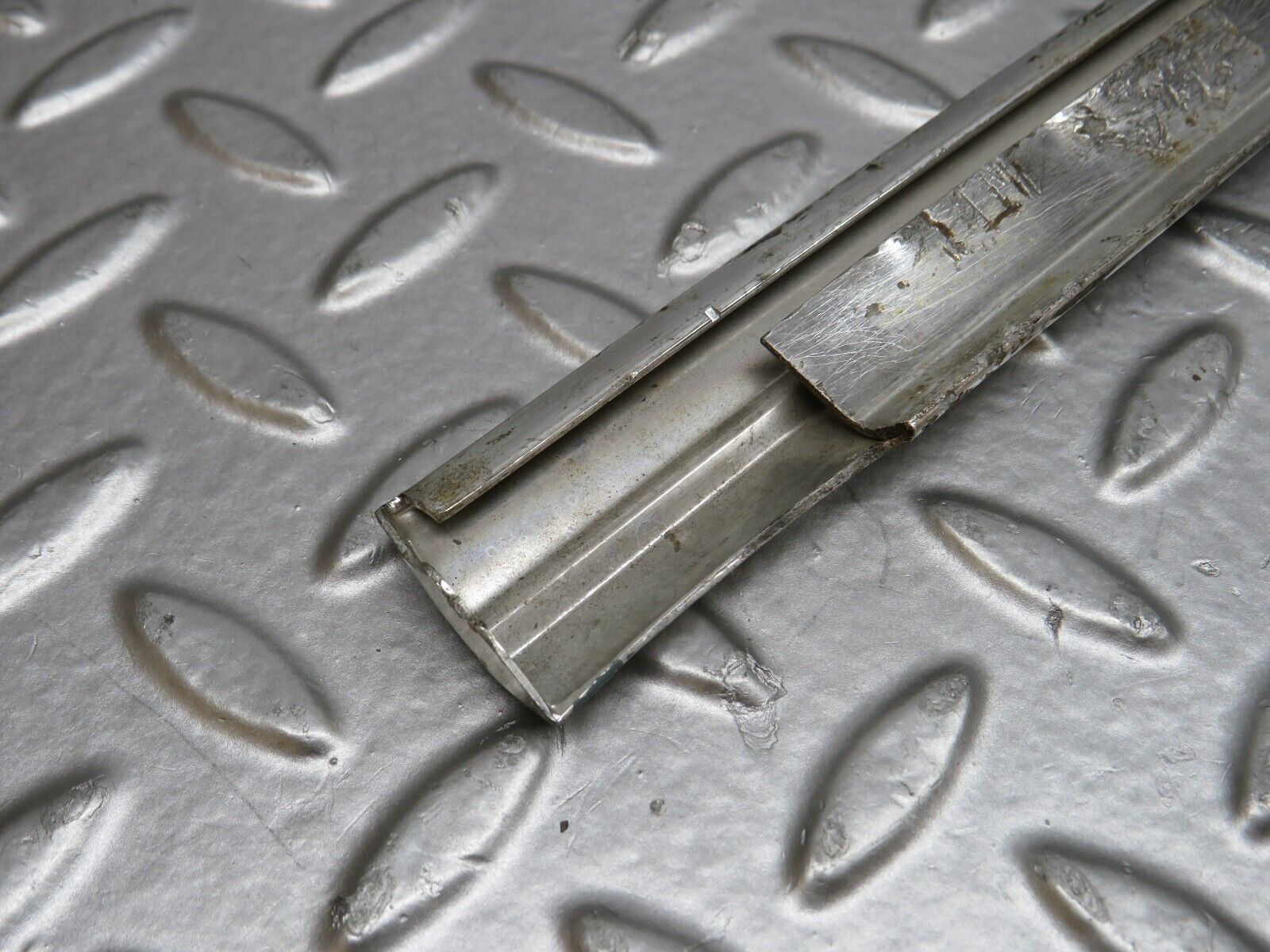 35801 Mercedes-Benz W108 Rear Left Door Chrome Moulding Trim