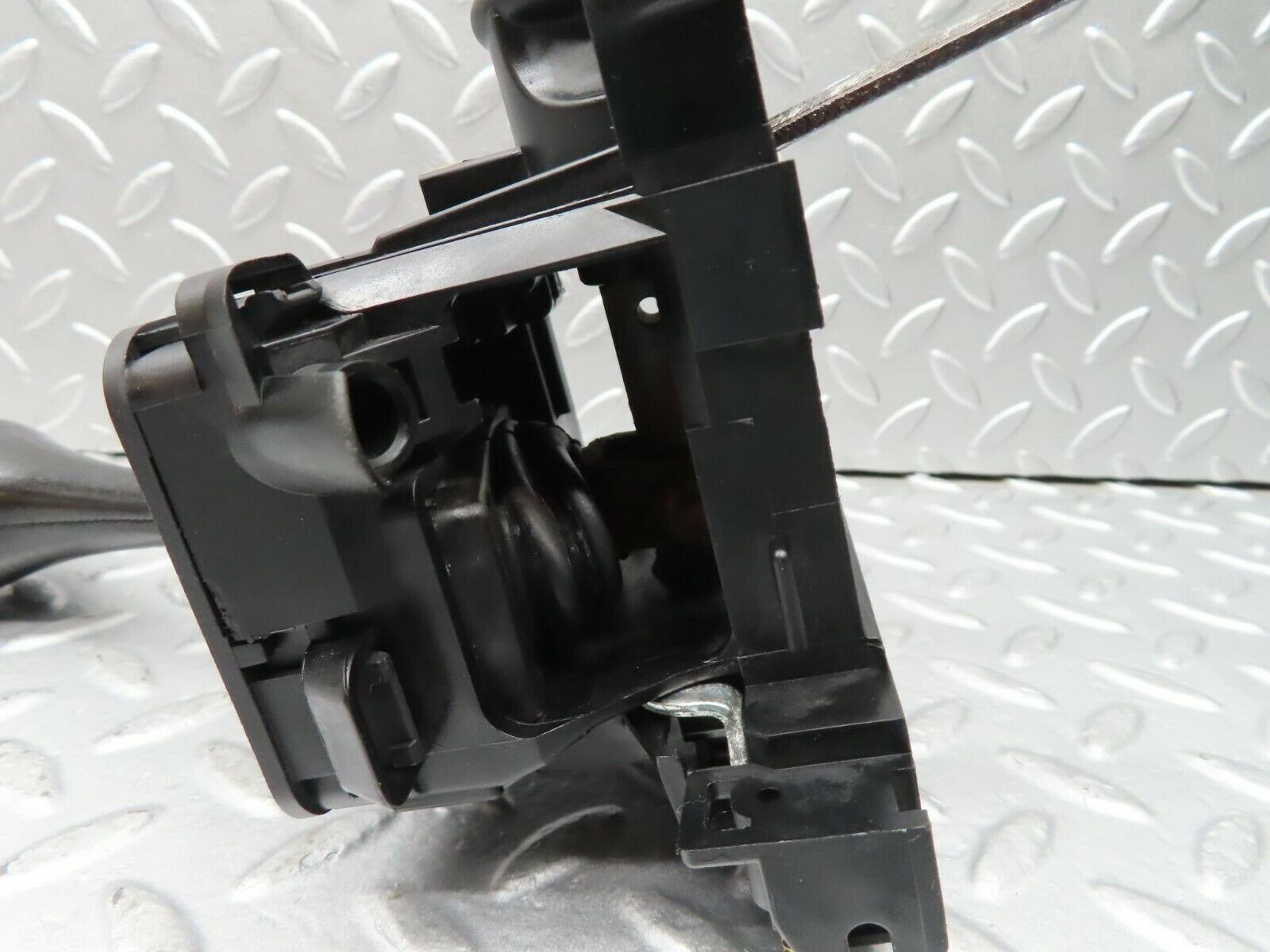 16287 Mercedes-Benz W124 260E Gear Shift Selector 1242670206