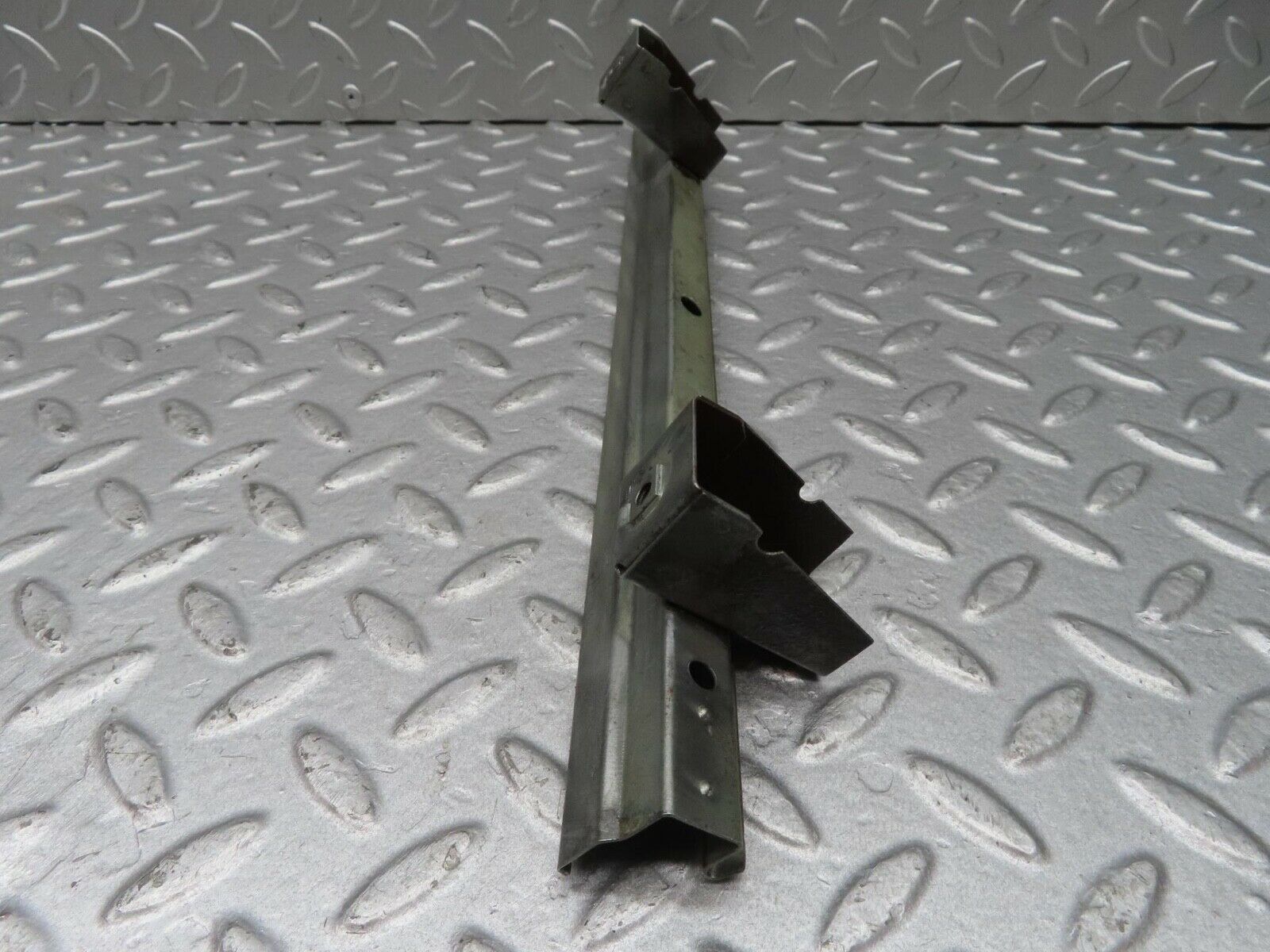 13138 Mercedes-Benz W111 220S Rear Left Window Channel