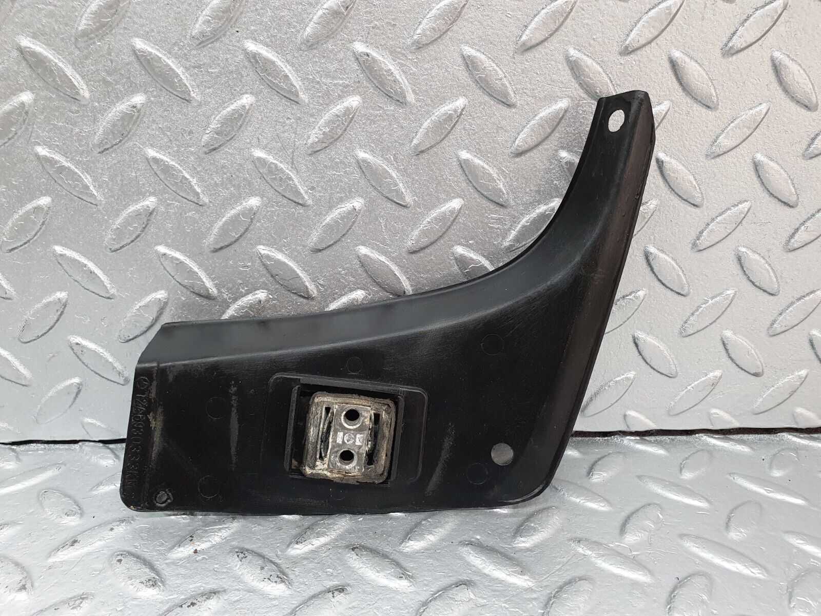 41553 Mercedes-Benz W124 200E Trunk Cover Panel 1246930333 1246930433