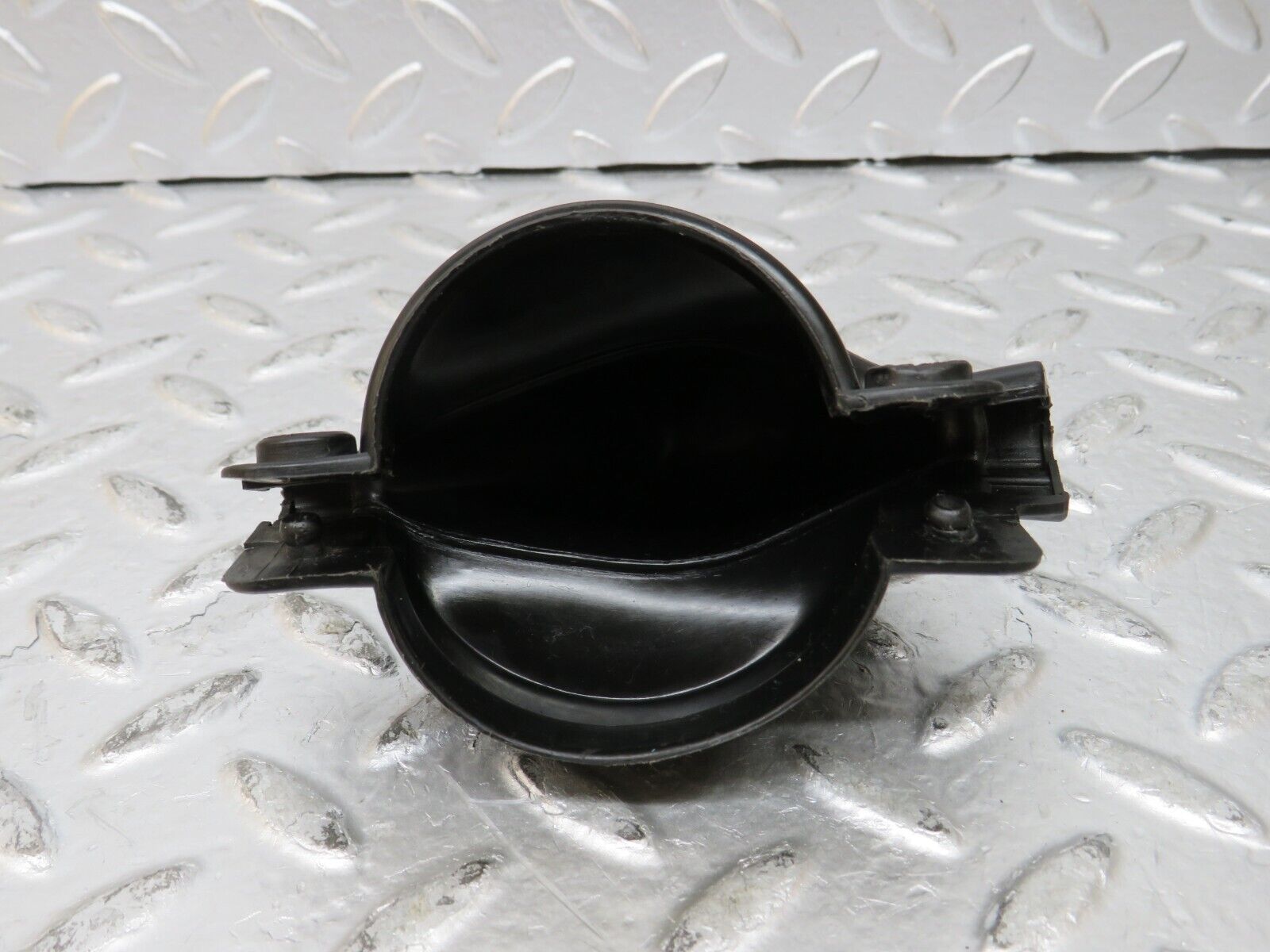 26102 Mercedes-Benz W116 450SE Ignition Coil Cover Cap 0001581485