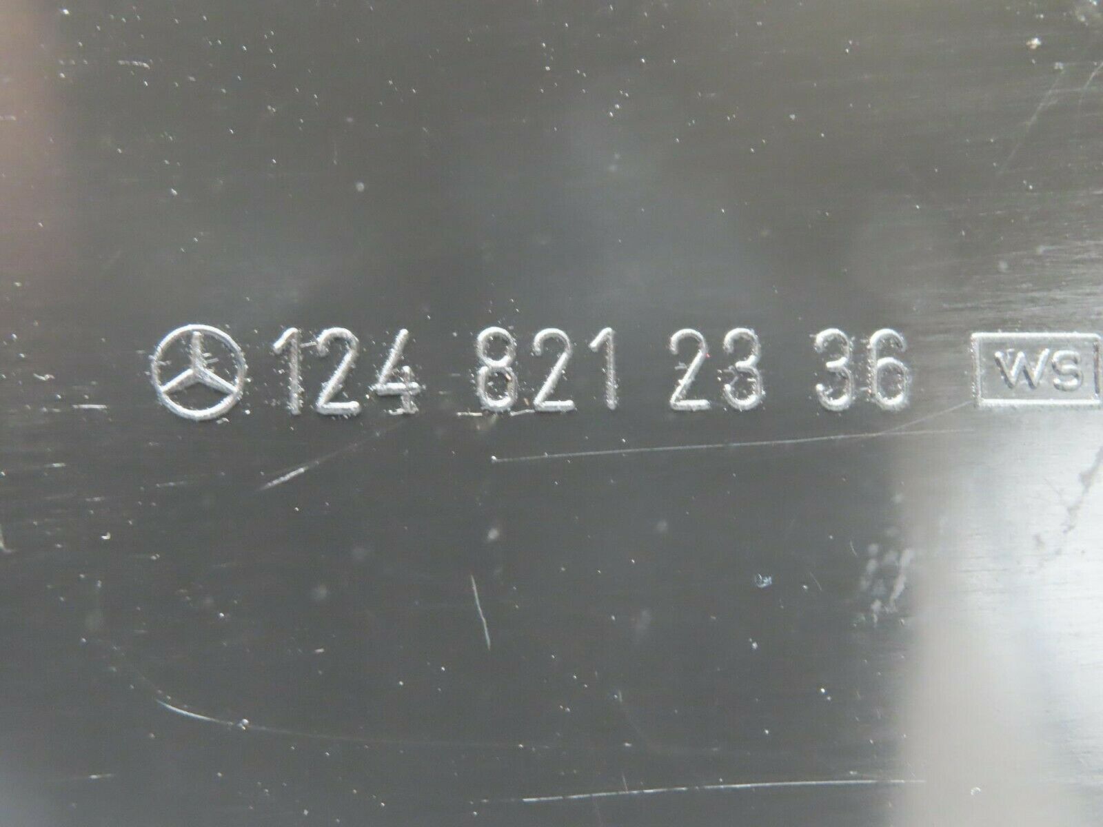 16315 Mercedes-Benz W124 260E Front Left Cable Channel 1248212336