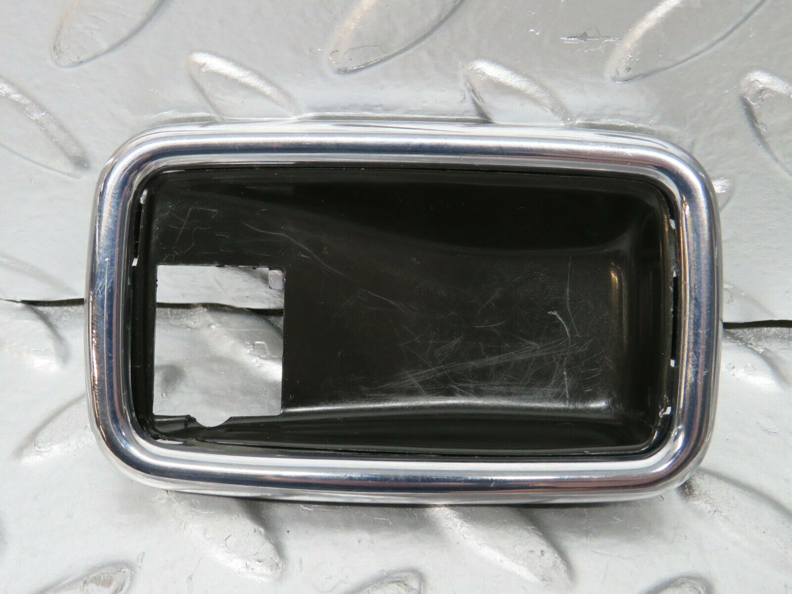 24479 Mercedes-Benz W108 Chrome Frame For Door Opener Left 1087660511