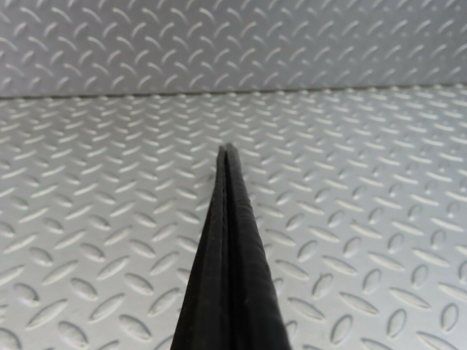 7610 Mercedes-Benz S123 230TE Wagon Inner Window Weatherstrip Seal Rear Right