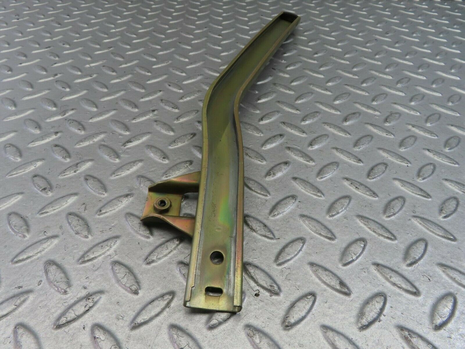 9712 Mercedes-Benz C123 280CE Coupe Window Channel Rear Right