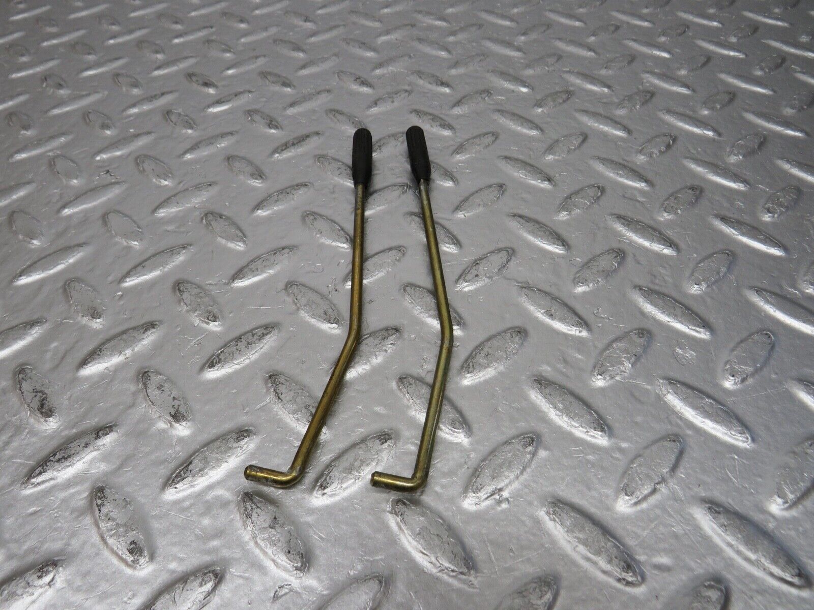 30500 Mercedes-Benz W124 230E Front Door Lock Knob Pair