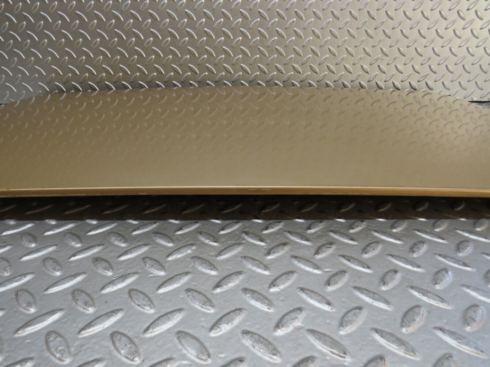 28418 Mercedes-Benz S123 240D Wagon Sunroof Panel